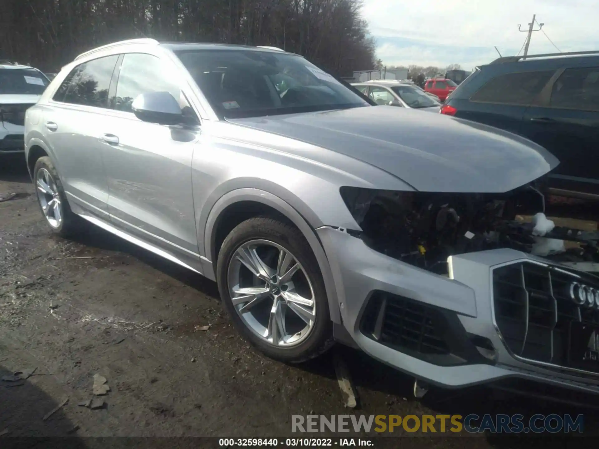 1 Photograph of a damaged car WA1BVAF13KD034150 AUDI Q8 2019