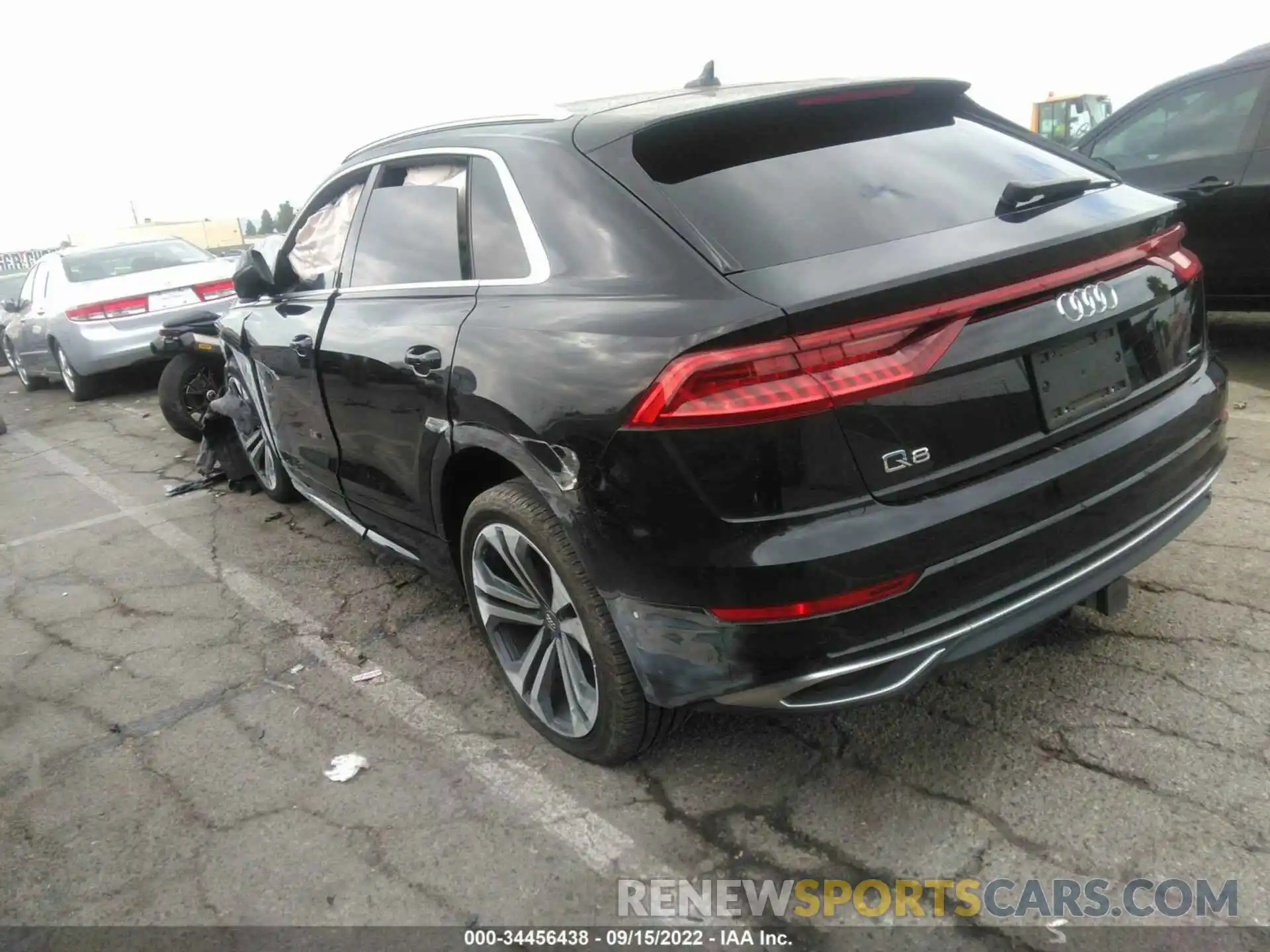 3 Photograph of a damaged car WA1BVAF14KD046310 AUDI Q8 2019