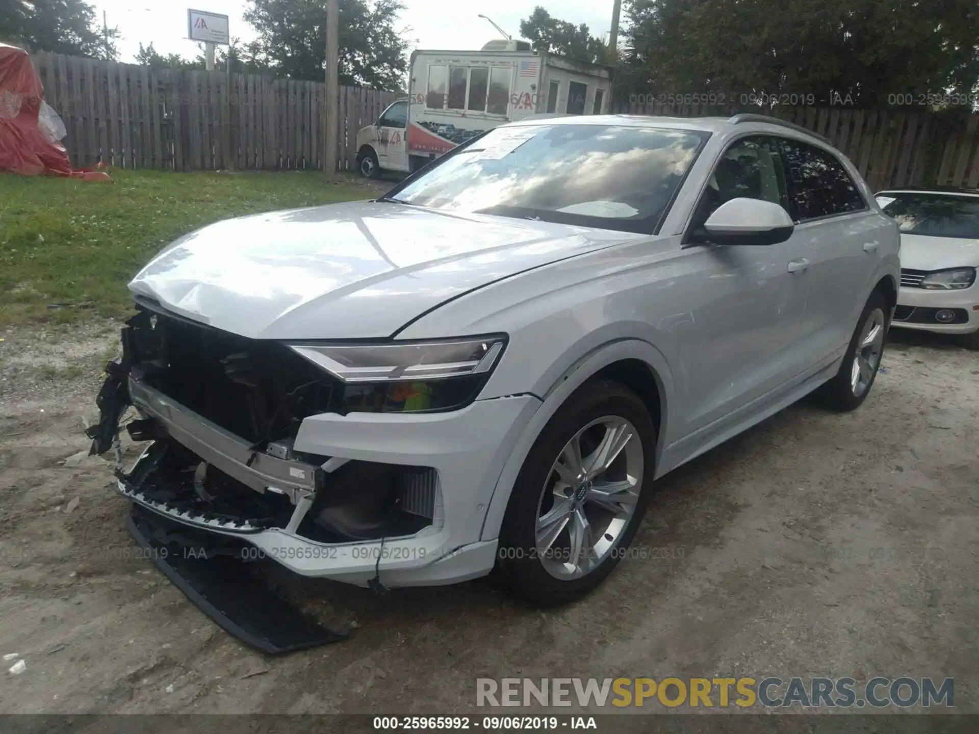 2 Photograph of a damaged car WA1BVAF15KD015793 AUDI Q8 2019