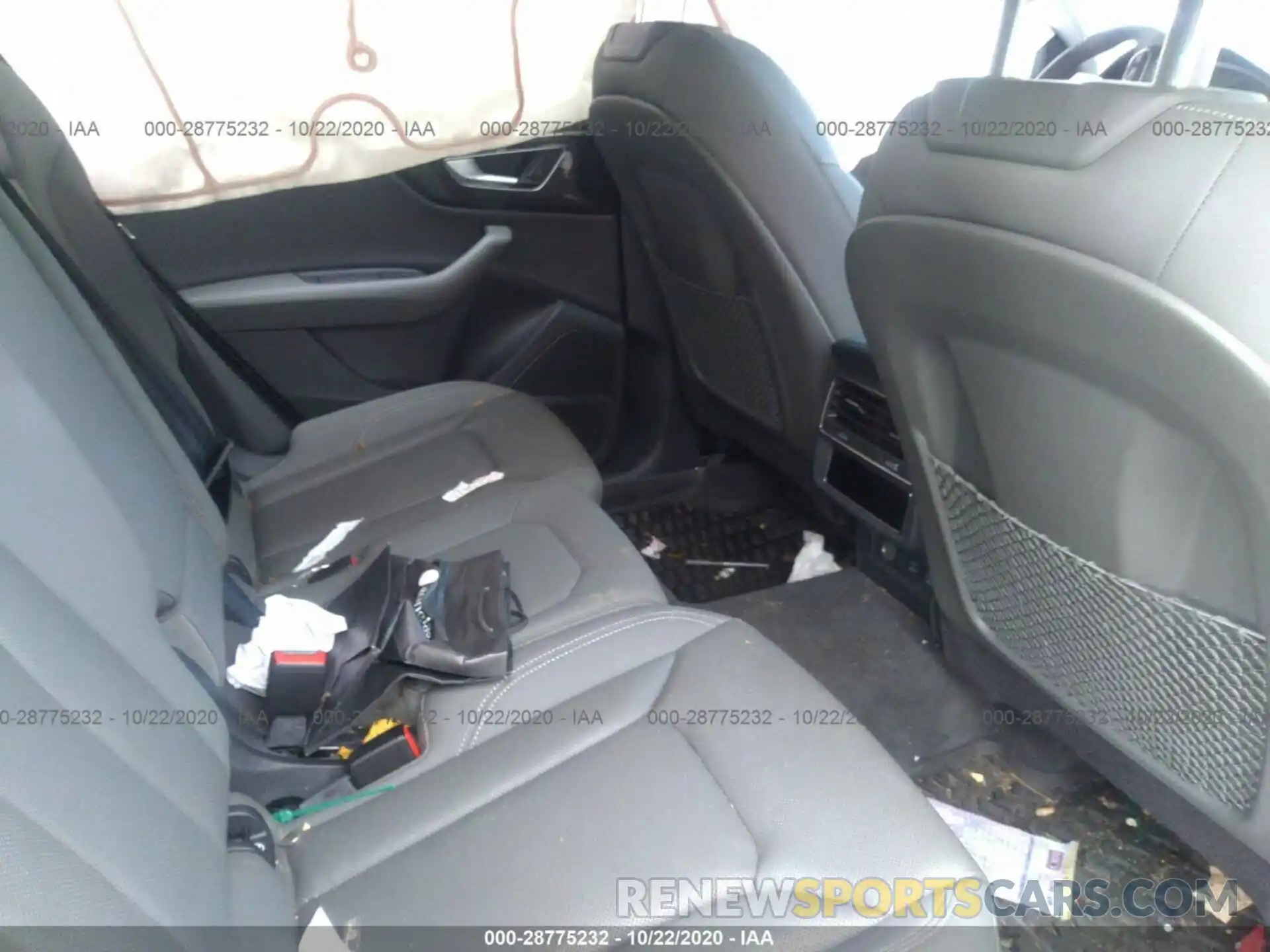 8 Photograph of a damaged car WA1BVAF17KD034135 AUDI Q8 2019