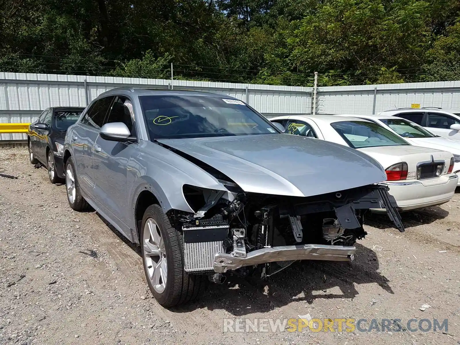 1 Photograph of a damaged car WA1BVAF19KD032483 AUDI Q8 2019