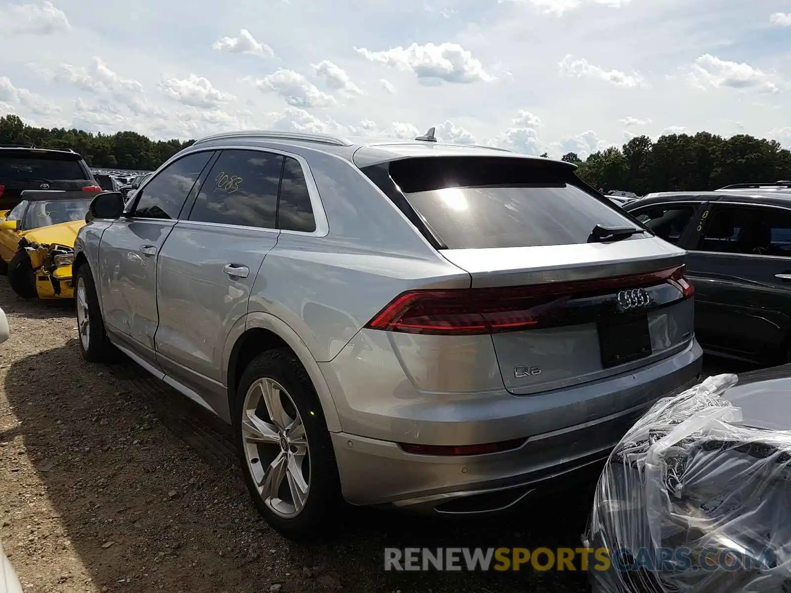 3 Фотография поврежденного автомобиля WA1BVAF19KD032483 AUDI Q8 2019