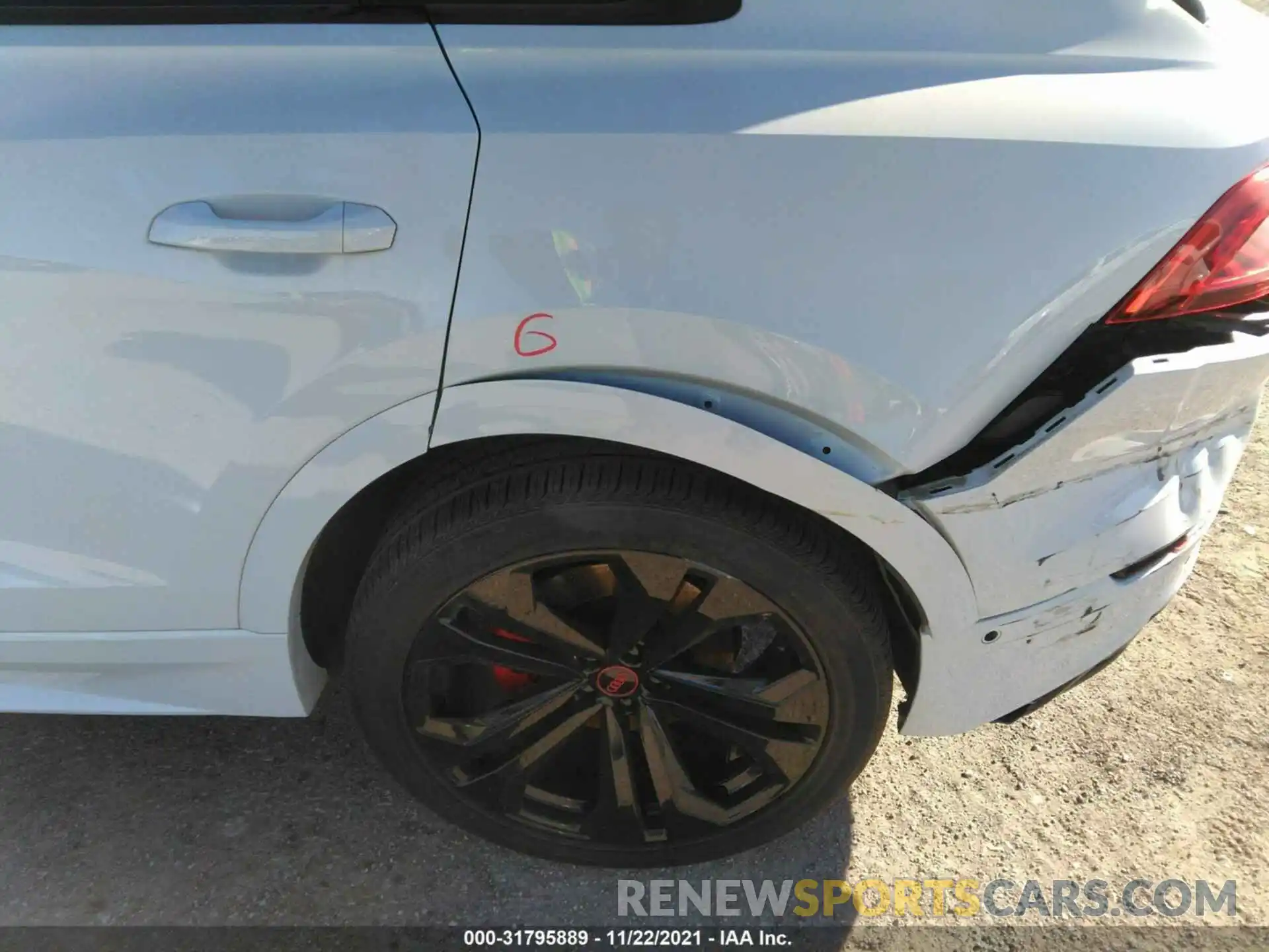 12 Photograph of a damaged car WA1BVAF19KD042379 AUDI Q8 2019