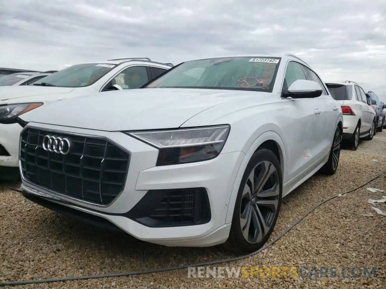 2 Фотография поврежденного автомобиля WA1CVAF11KD008442 AUDI Q8 2019