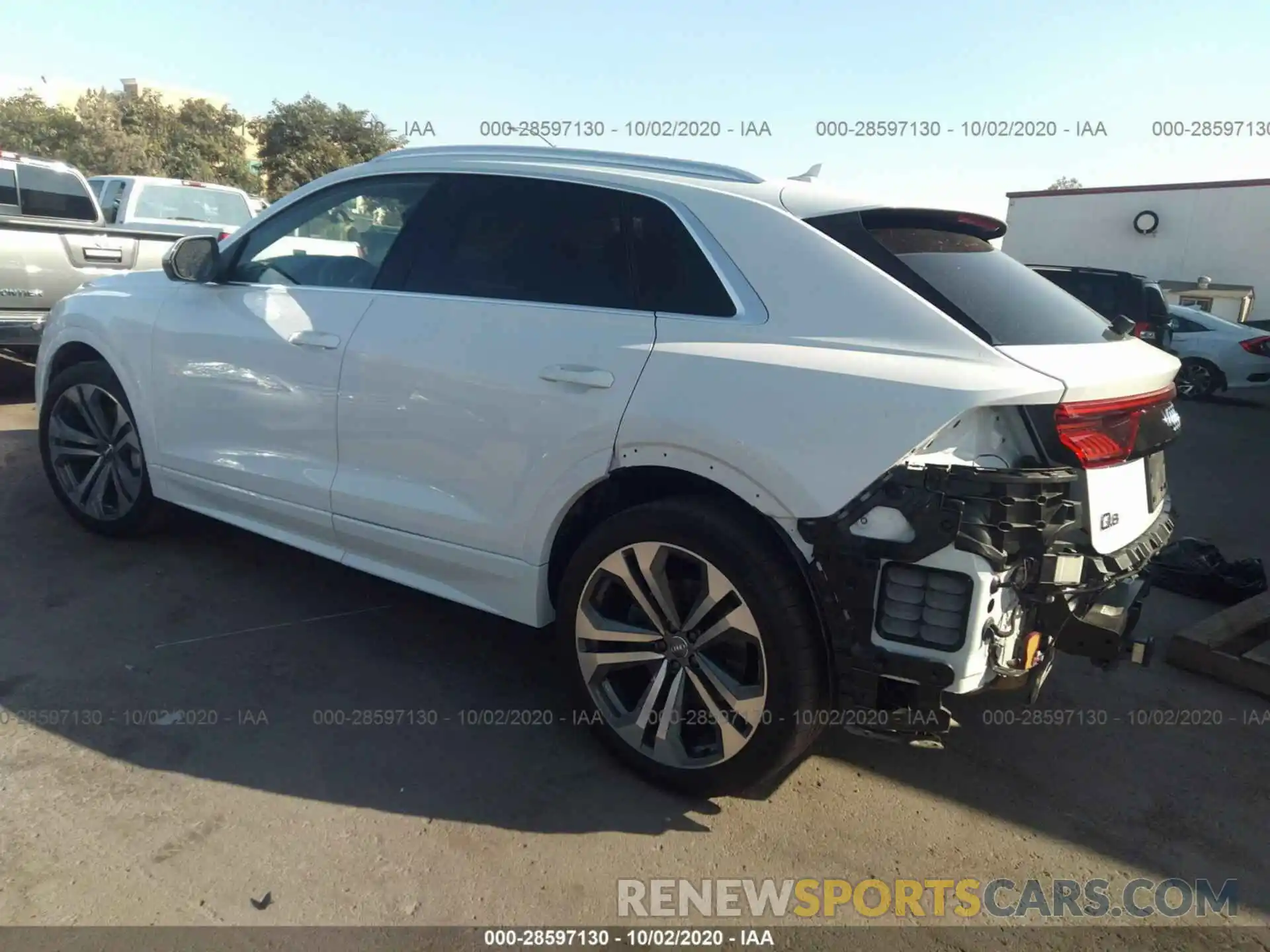 3 Фотография поврежденного автомобиля WA1CVAF13KD007955 AUDI Q8 2019