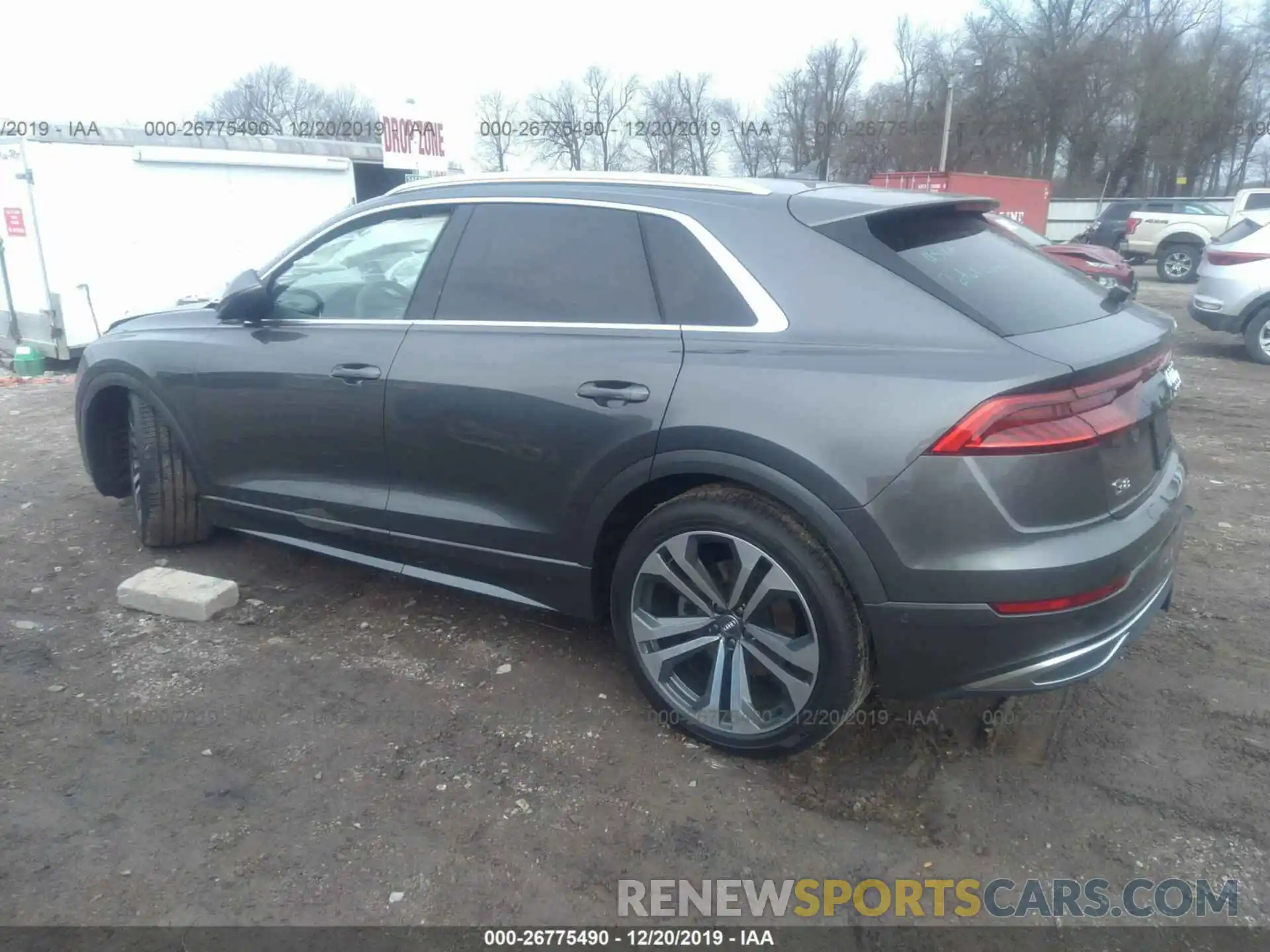 3 Фотография поврежденного автомобиля WA1CVAF14KD046263 AUDI Q8 2019