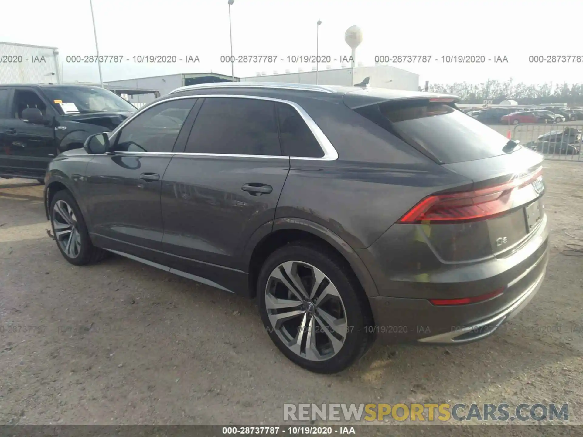 3 Фотография поврежденного автомобиля WA1CVAF1XKD010898 AUDI Q8 2019