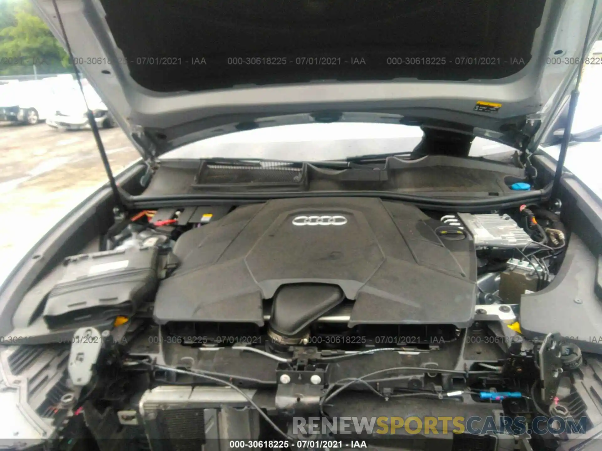 10 Photograph of a damaged car WA1EVAF11KD026092 AUDI Q8 2019