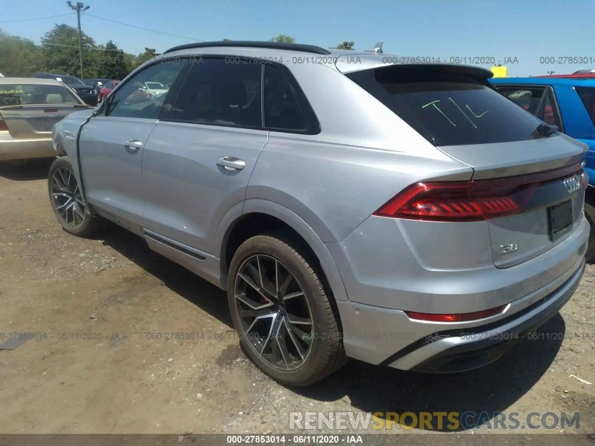 3 Фотография поврежденного автомобиля WA1EVAF11KD036413 AUDI Q8 2019