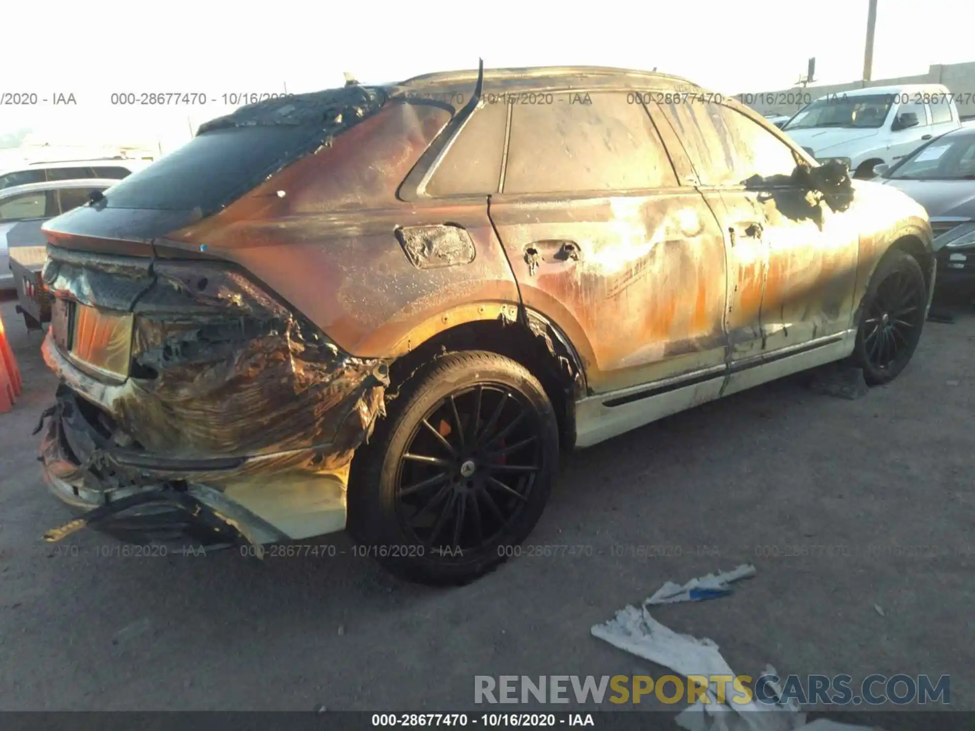 4 Photograph of a damaged car WA1EVAF12KD036338 AUDI Q8 2019