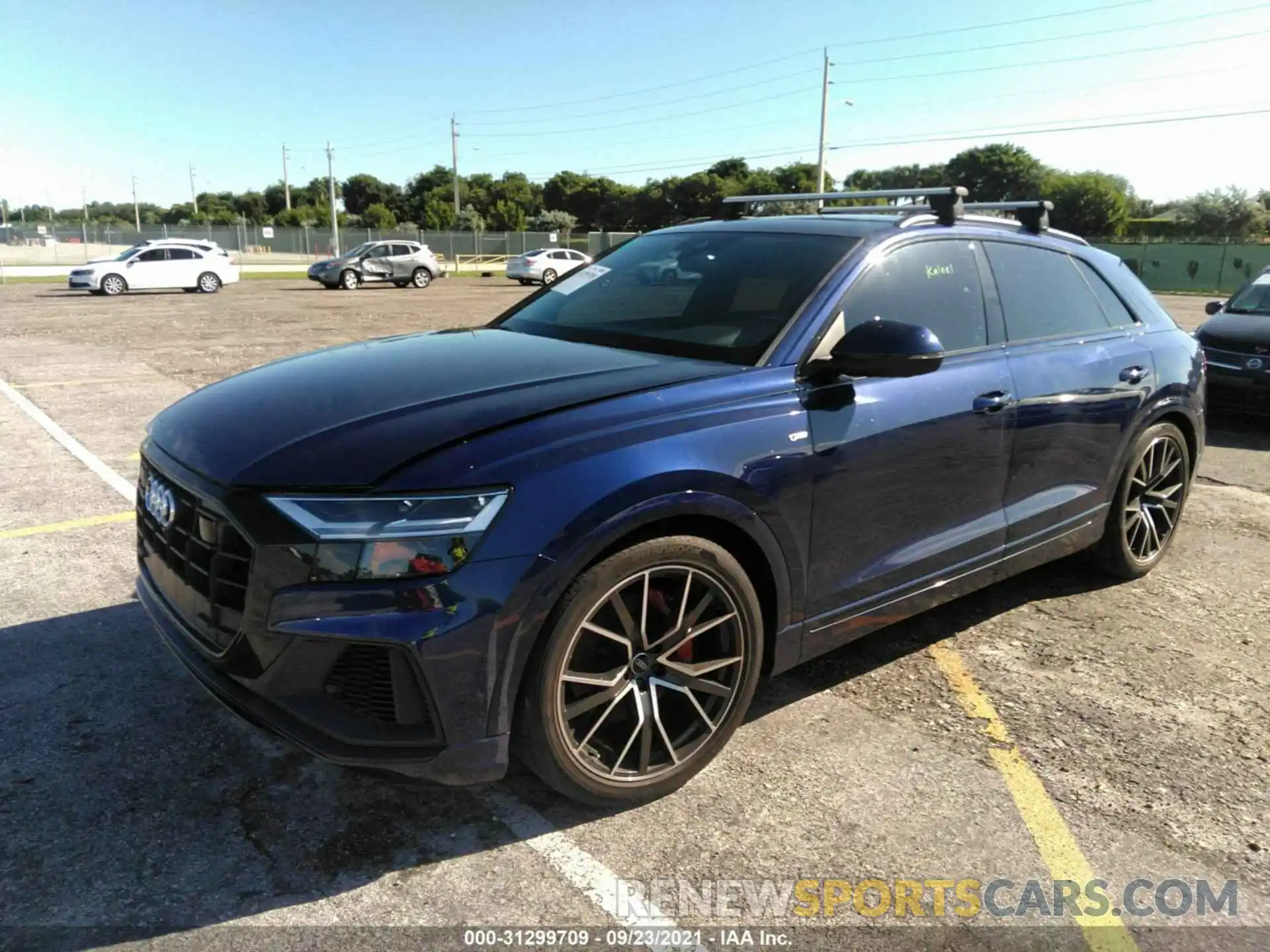 2 Фотография поврежденного автомобиля WA1EVAF13KD025445 AUDI Q8 2019