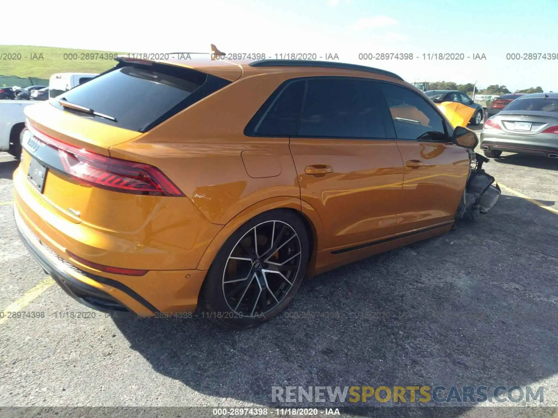 4 Фотография поврежденного автомобиля WA1EVAF15KD015936 AUDI Q8 2019