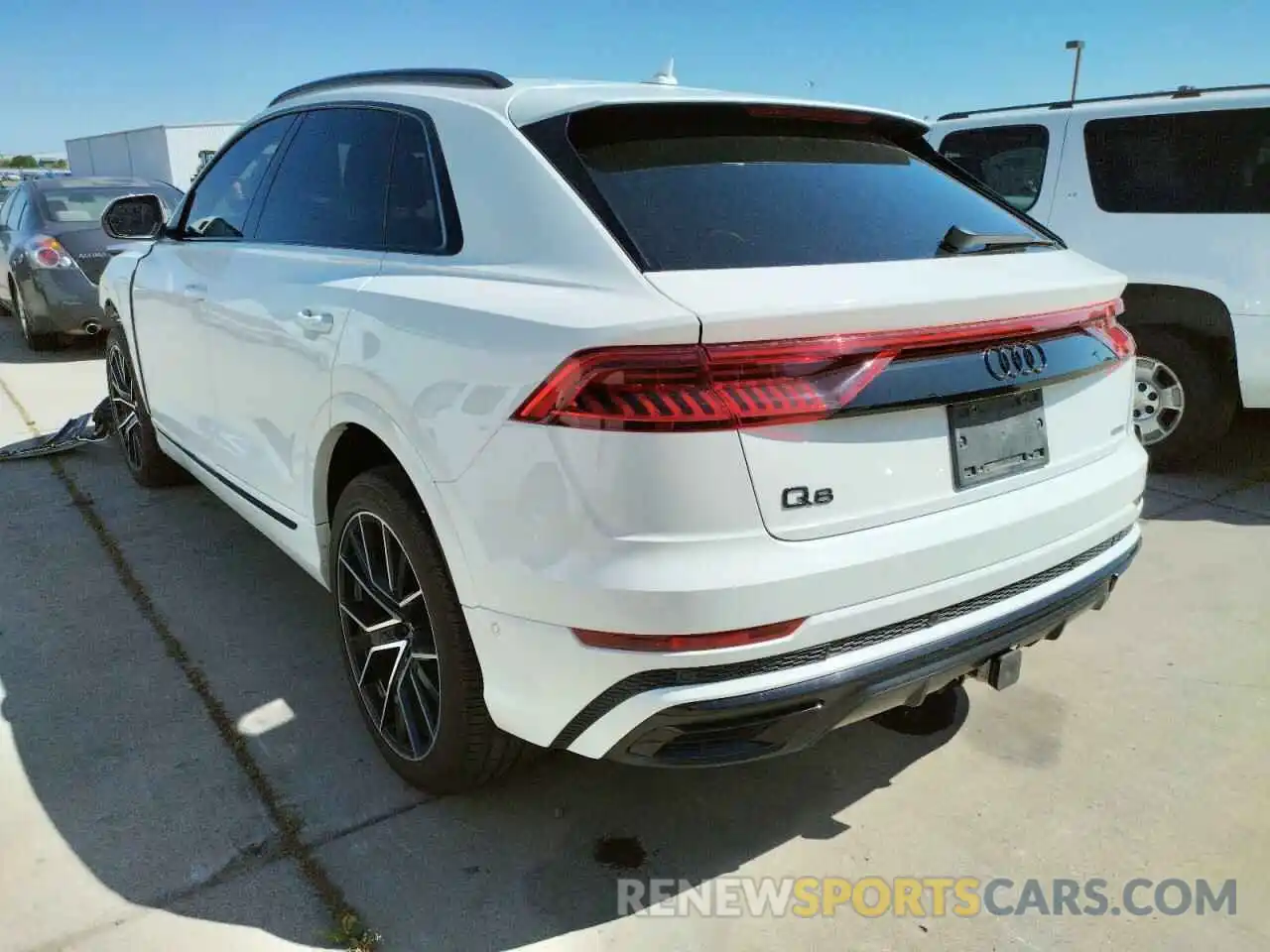 3 Photograph of a damaged car WA1EVAF15KD040268 AUDI Q8 2019