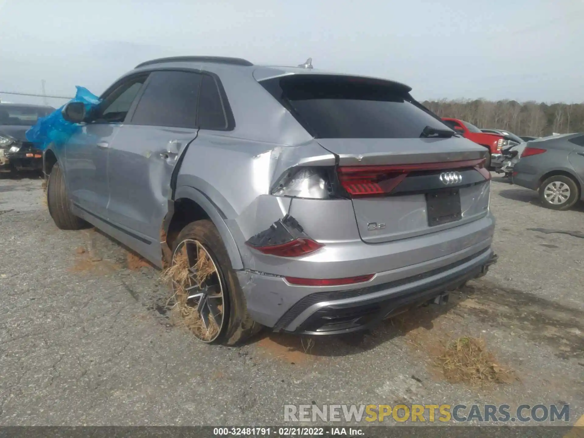 3 Photograph of a damaged car WA1EVAF16KD037699 AUDI Q8 2019