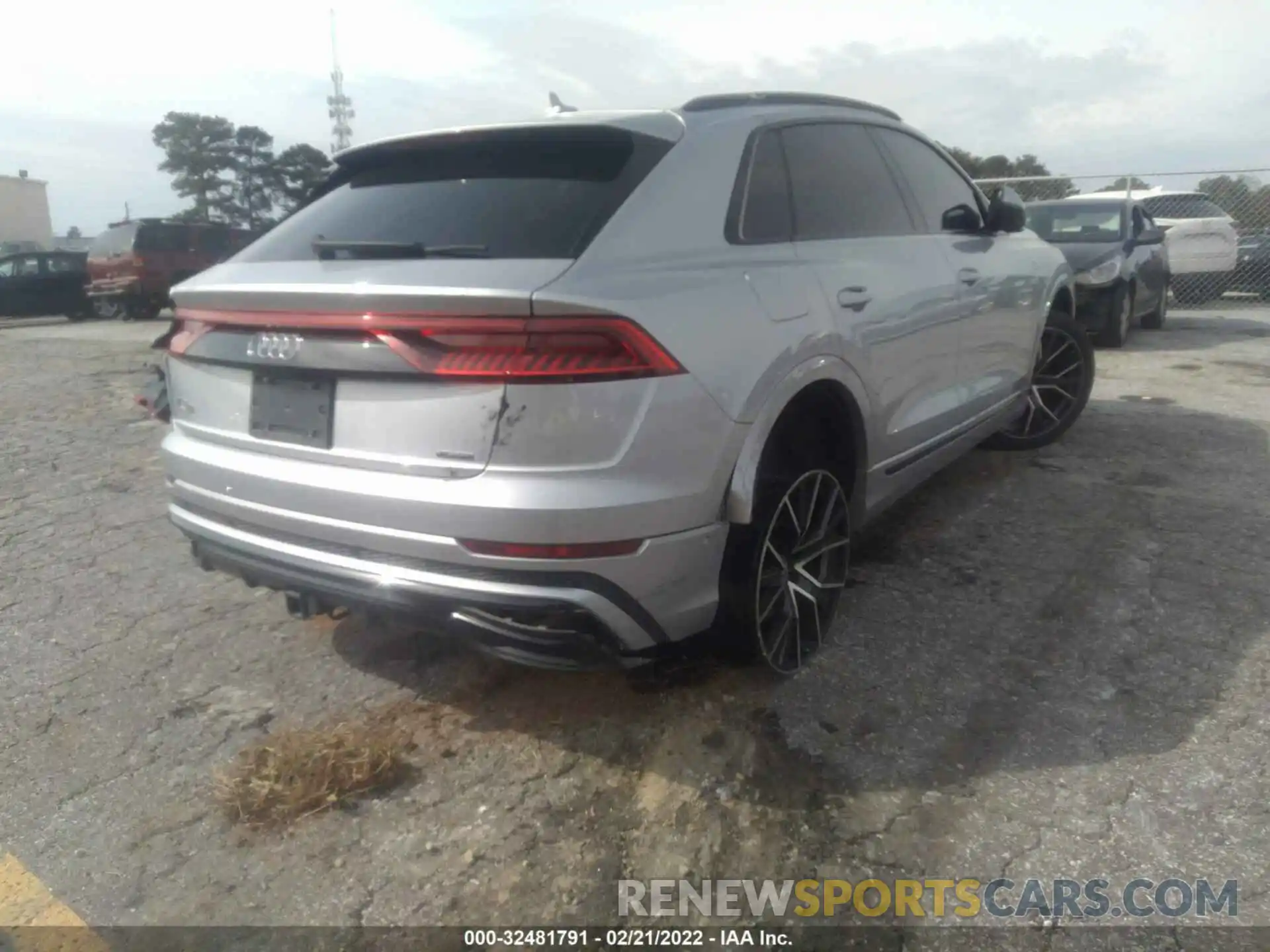 4 Photograph of a damaged car WA1EVAF16KD037699 AUDI Q8 2019