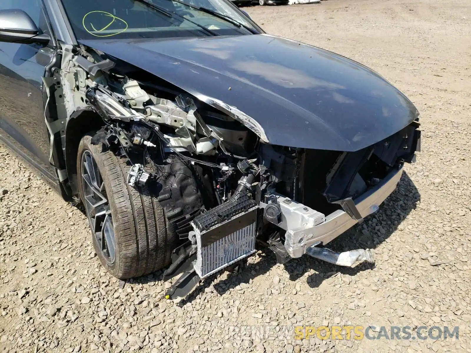 9 Photograph of a damaged car WA1EVAF17KD025481 AUDI Q8 2019