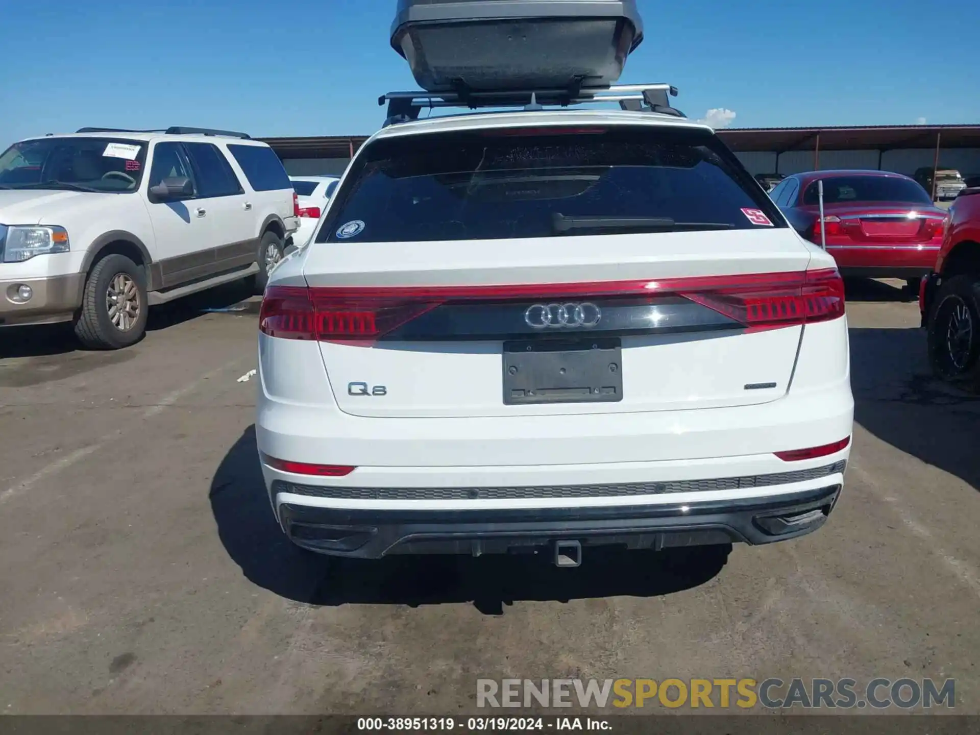 16 Photograph of a damaged car WA1EVAF17KD036500 AUDI Q8 2019