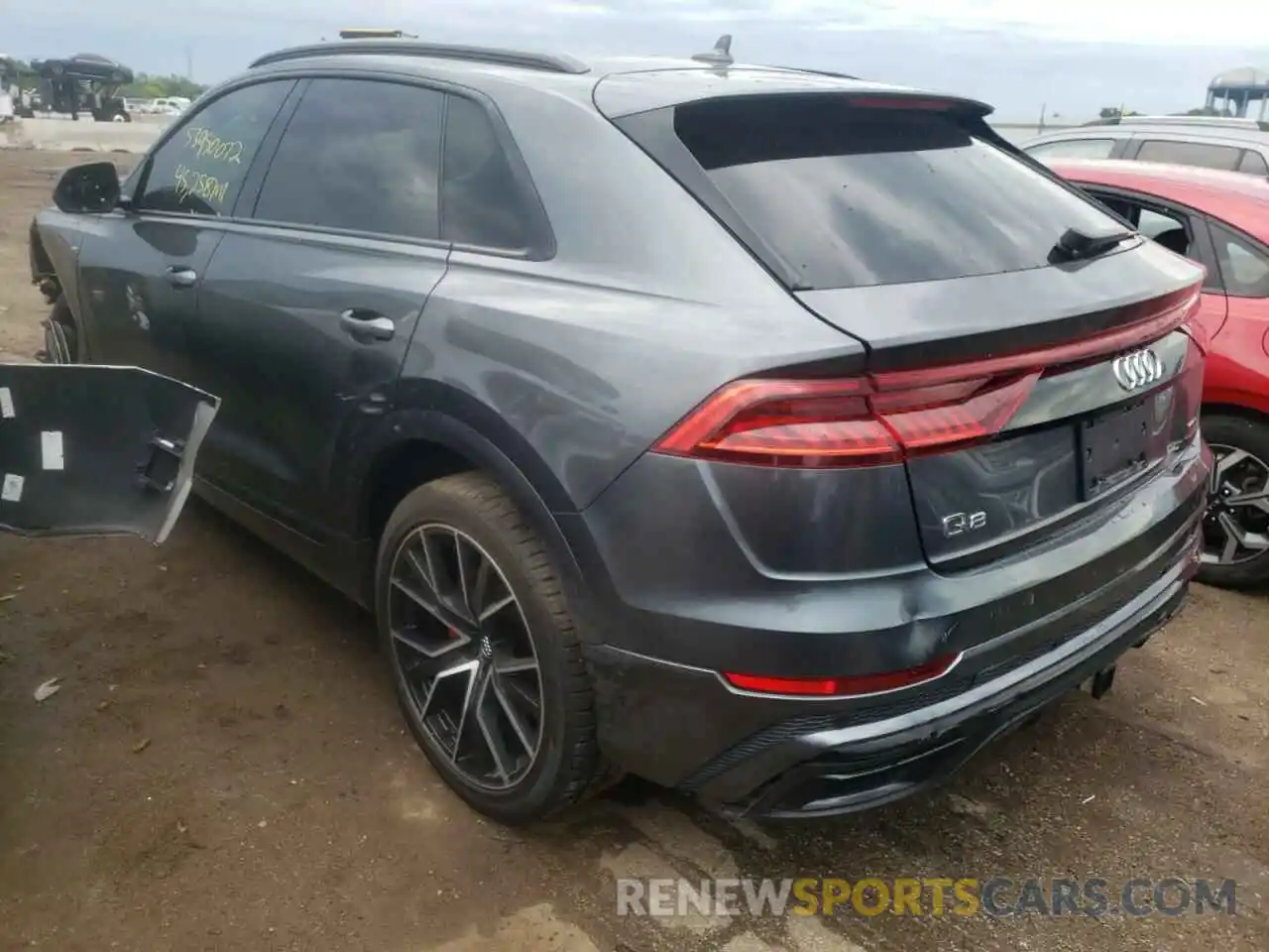 3 Фотография поврежденного автомобиля WA1EVAF18KD029149 AUDI Q8 2019