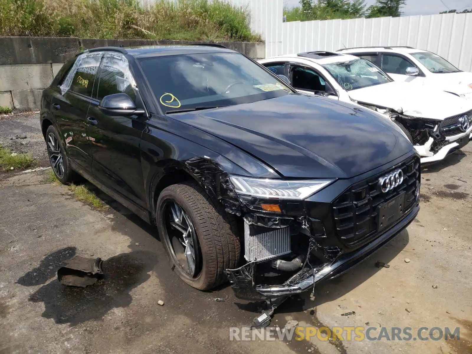 1 Фотография поврежденного автомобиля WA1EVAF1XKD025006 AUDI Q8 2019