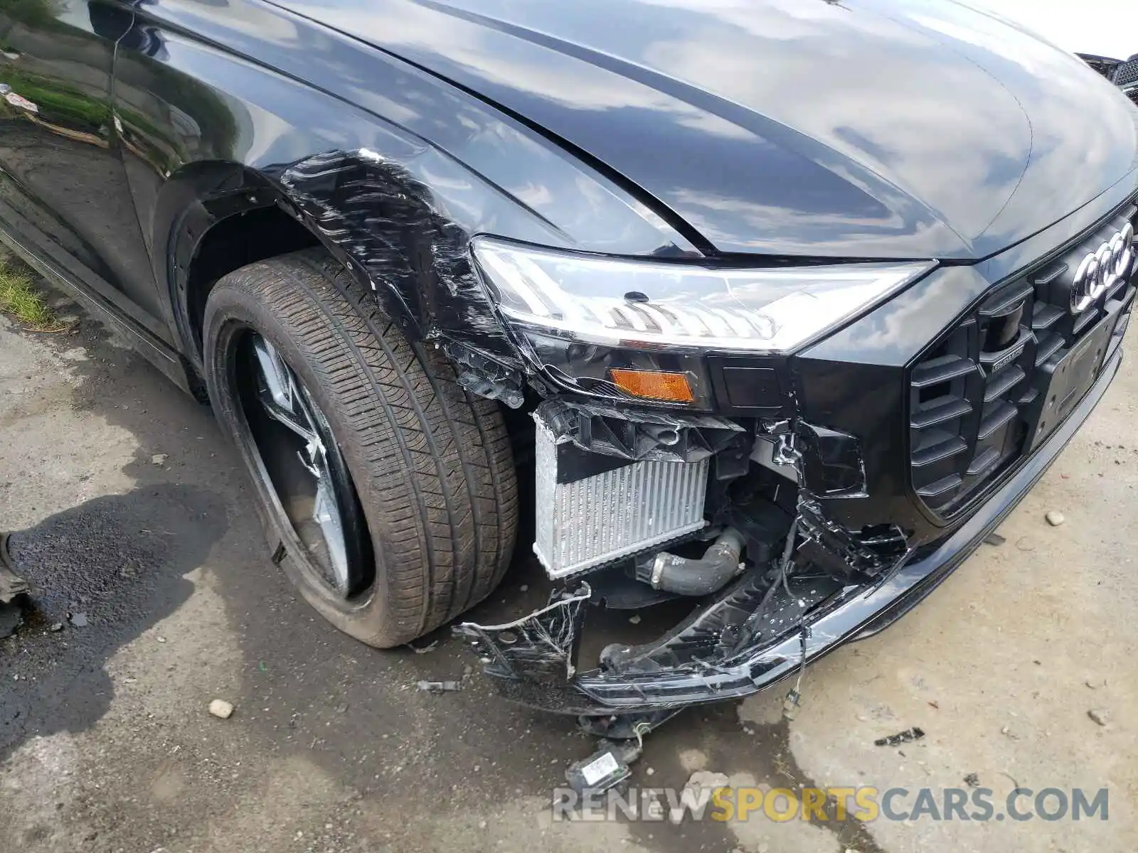 9 Фотография поврежденного автомобиля WA1EVAF1XKD025006 AUDI Q8 2019