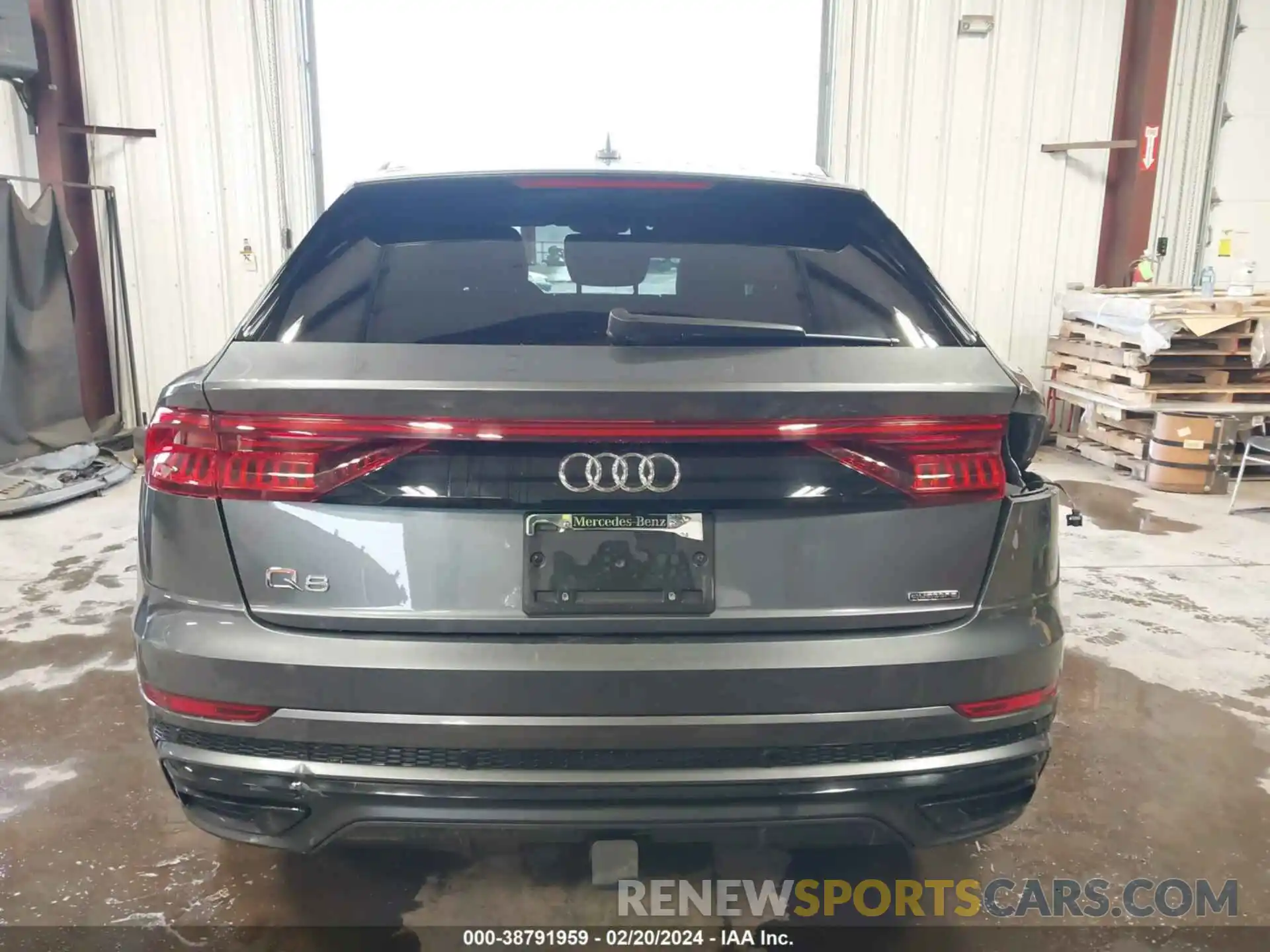 17 Photograph of a damaged car WA1FVAF12KD022167 AUDI Q8 2019