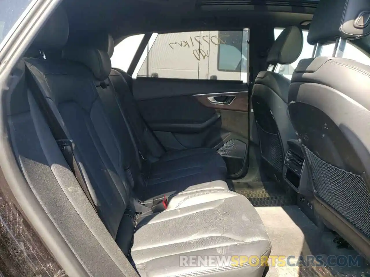 6 Photograph of a damaged car WA1FVAF14KD006522 AUDI Q8 2019