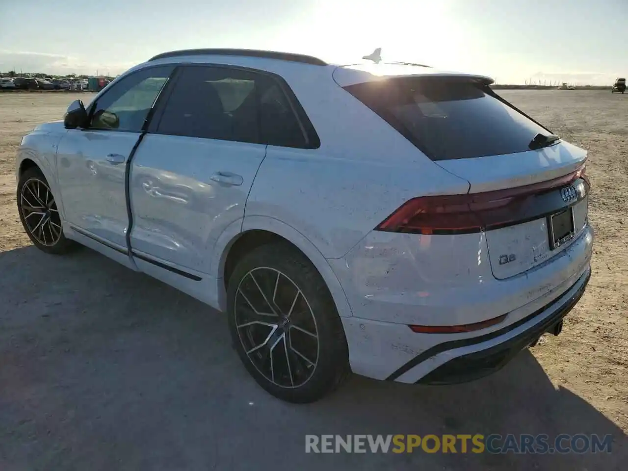 3 Фотография поврежденного автомобиля WA1FVAF14KD025202 AUDI Q8 2019