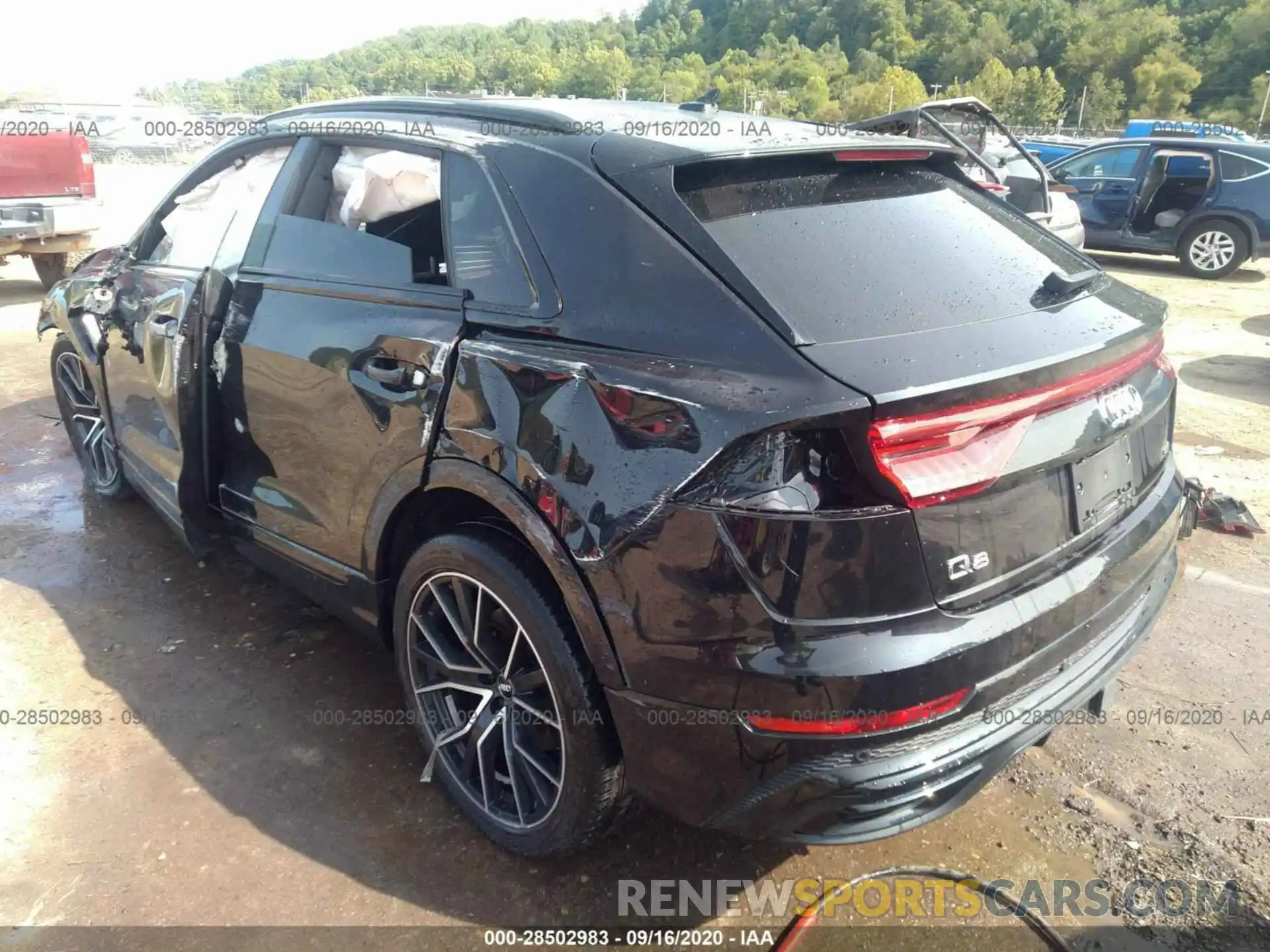 3 Фотография поврежденного автомобиля WA1FVAF15KD004908 AUDI Q8 2019