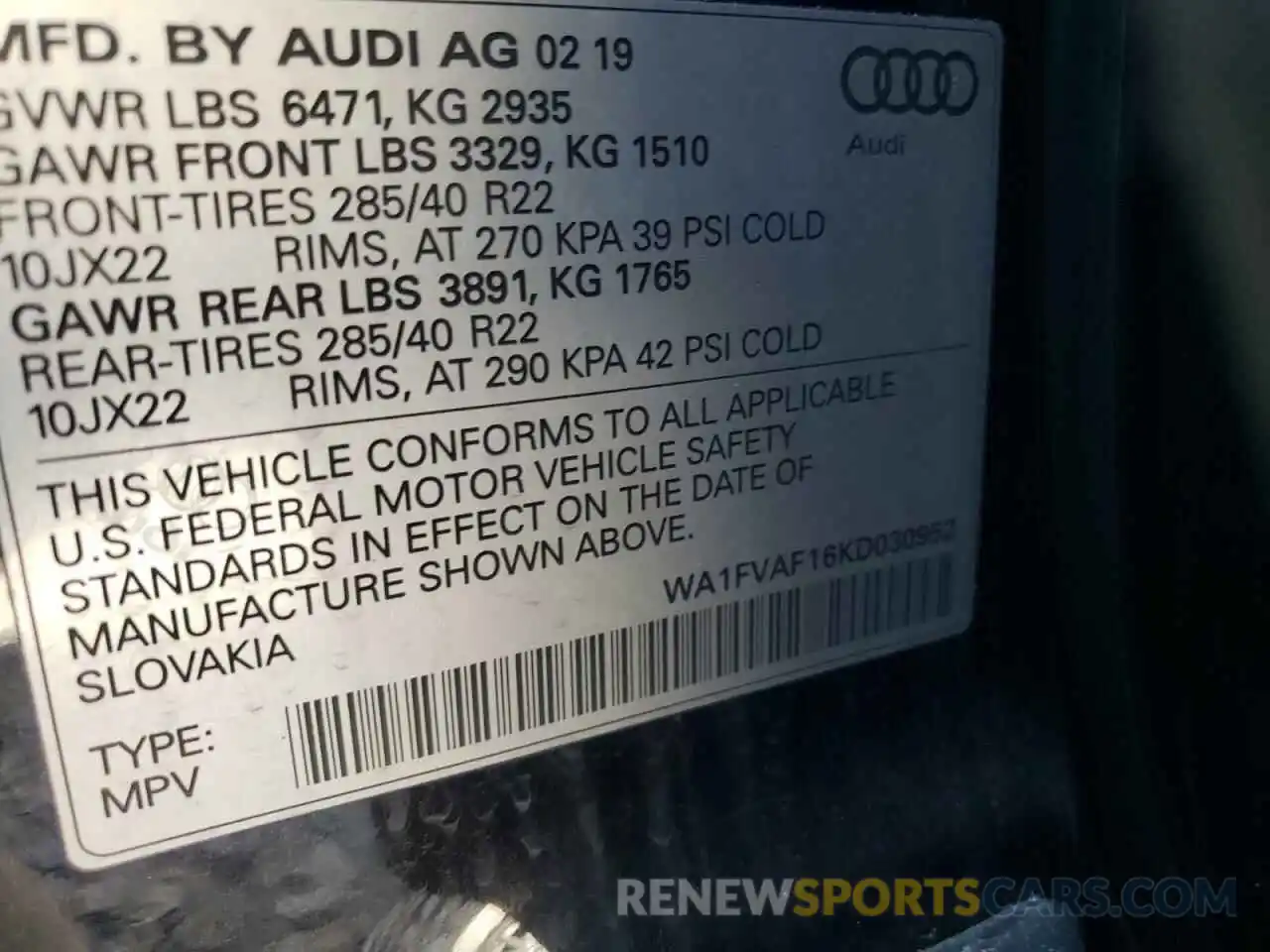 10 Photograph of a damaged car WA1FVAF16KD030952 AUDI Q8 2019