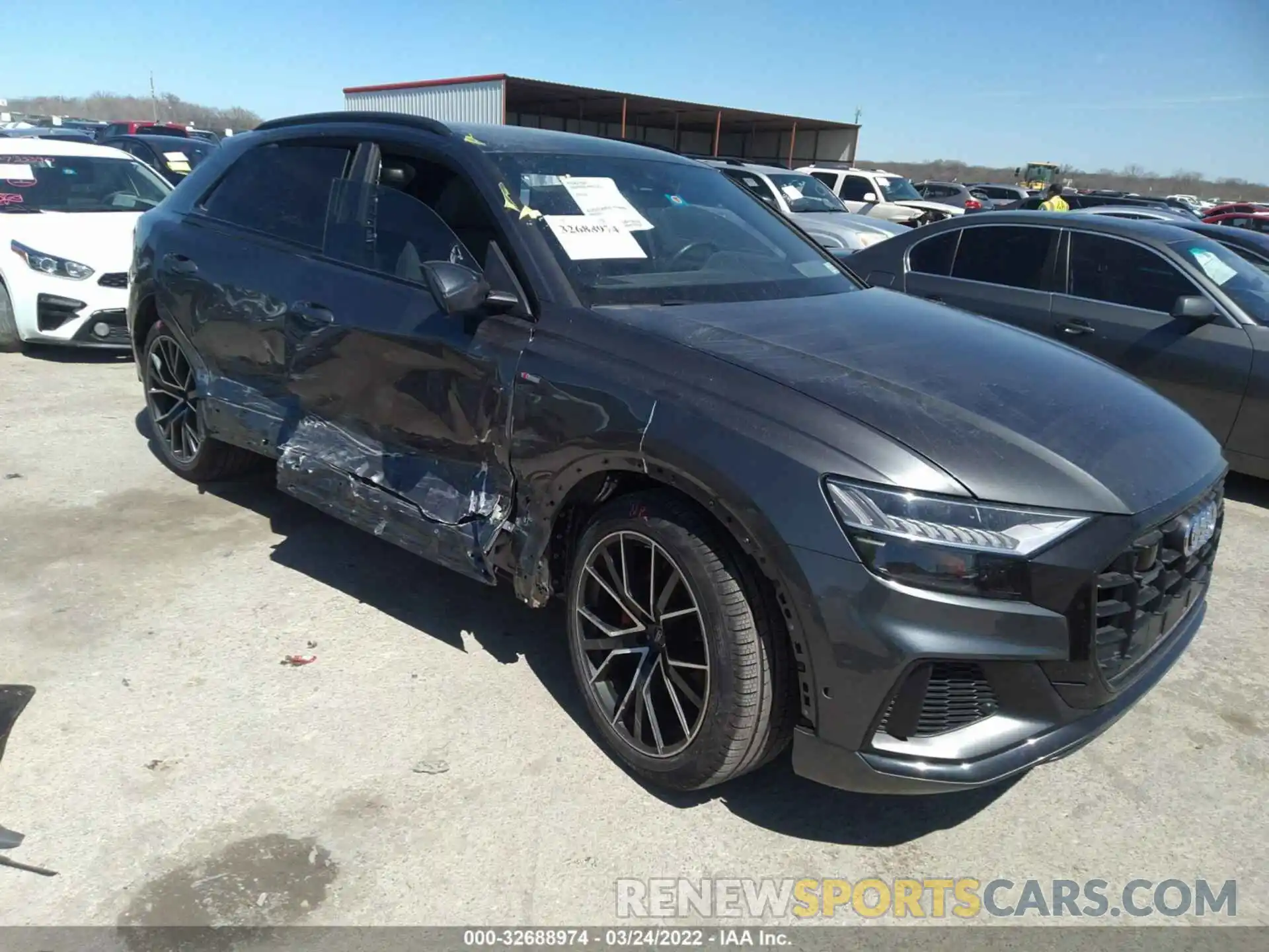 1 Фотография поврежденного автомобиля WA1FVAF17KD033150 AUDI Q8 2019