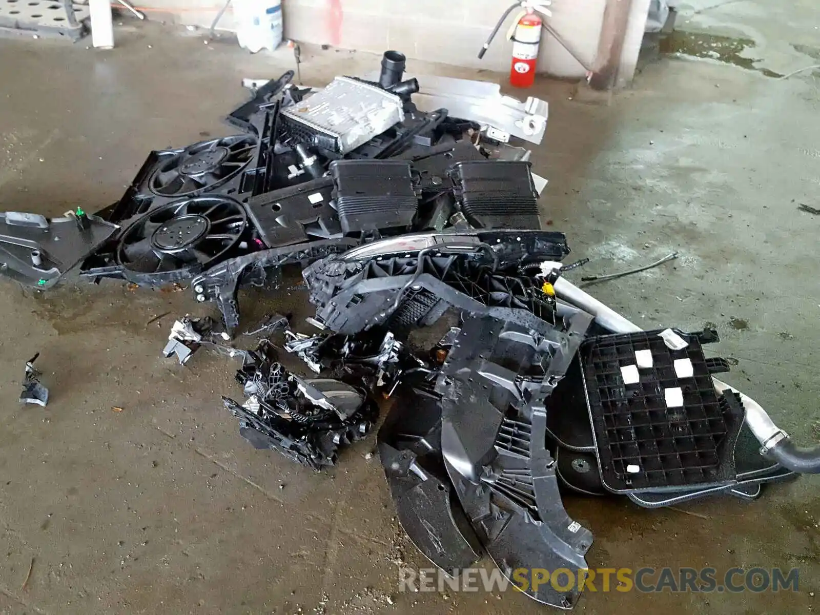 9 Фотография поврежденного автомобиля WA1FVBF14KD032415 AUDI Q8 2019