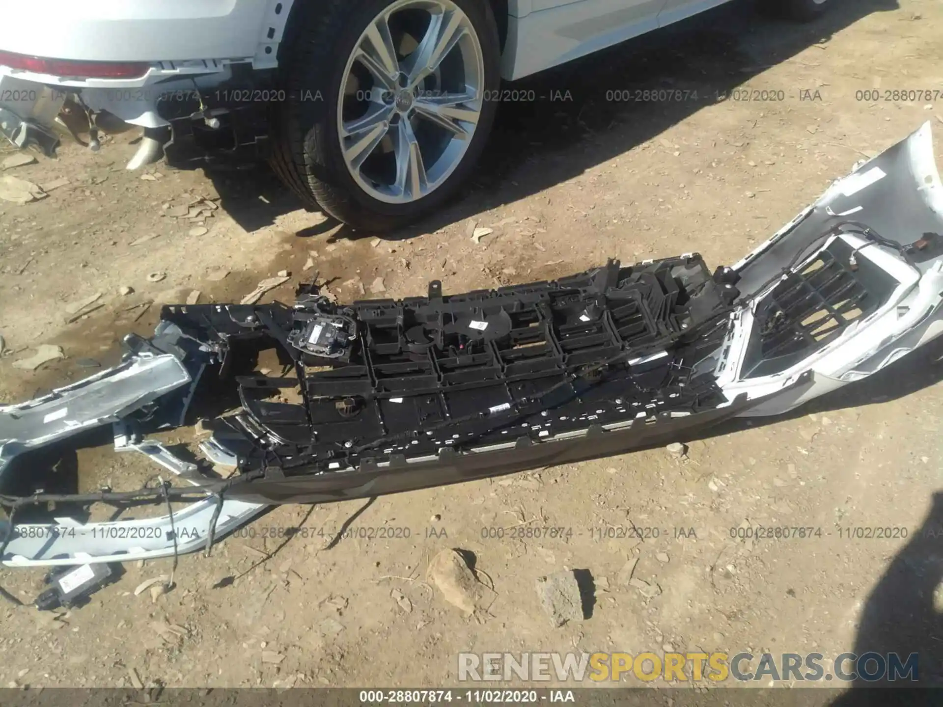 12 Photograph of a damaged car WA1BVAF13LD017690 AUDI Q8 2020