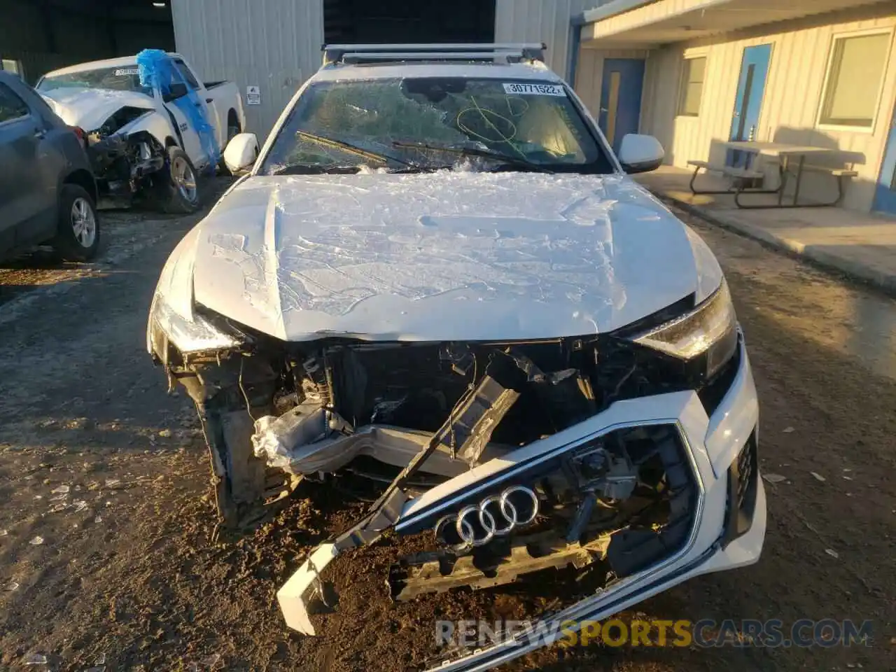 9 Photograph of a damaged car WA1BVAF17LD002867 AUDI Q8 2020