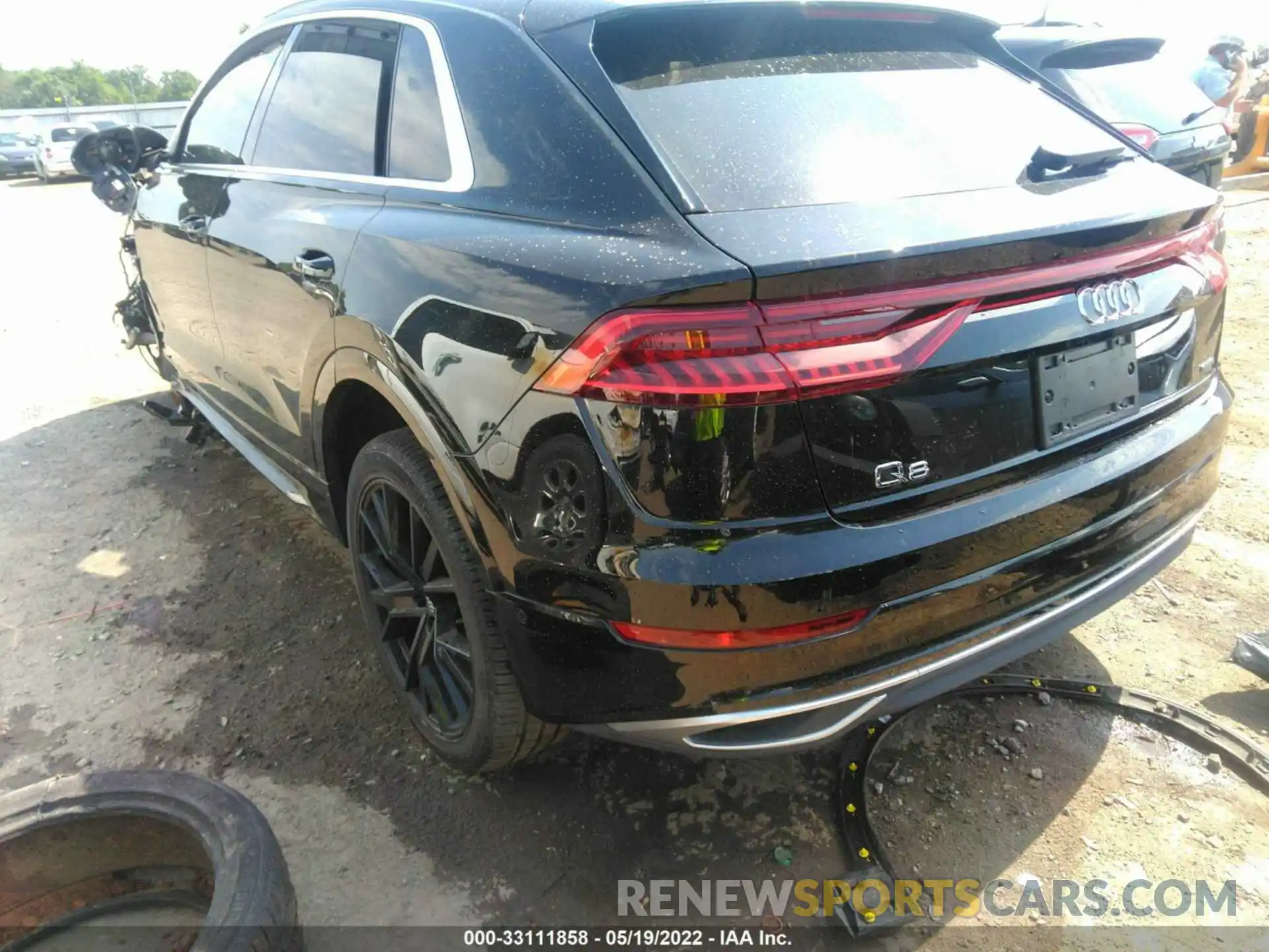 3 Фотография поврежденного автомобиля WA1CVAF19LD010151 AUDI Q8 2020