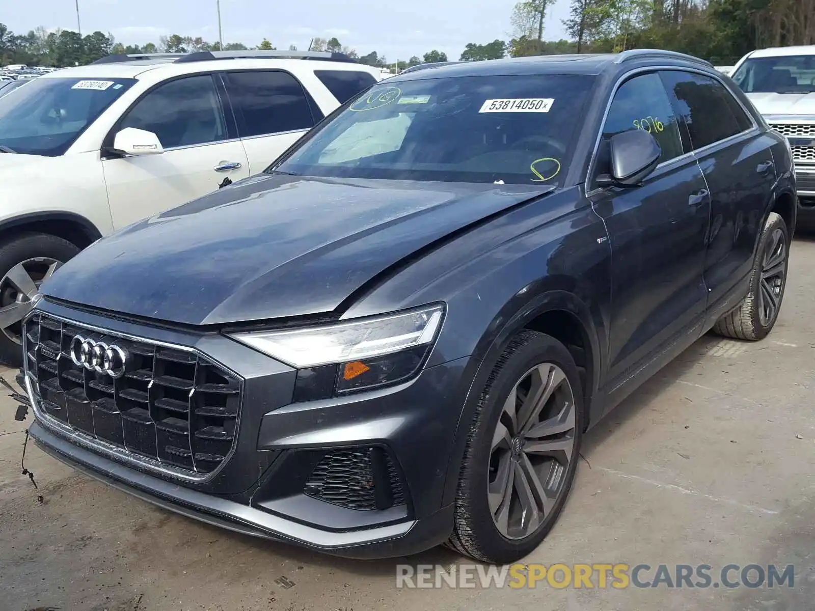 2 Photograph of a damaged car WA1EVAF10LD009401 AUDI Q8 2020