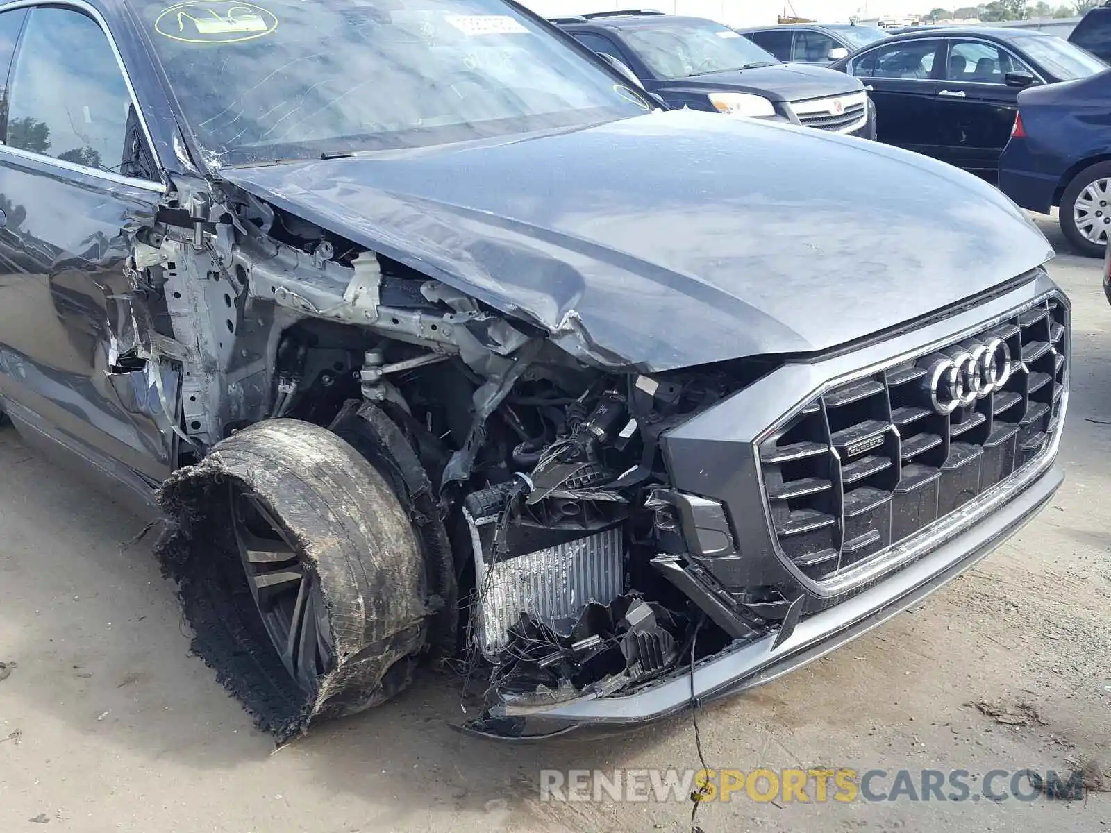 9 Photograph of a damaged car WA1EVAF10LD009401 AUDI Q8 2020