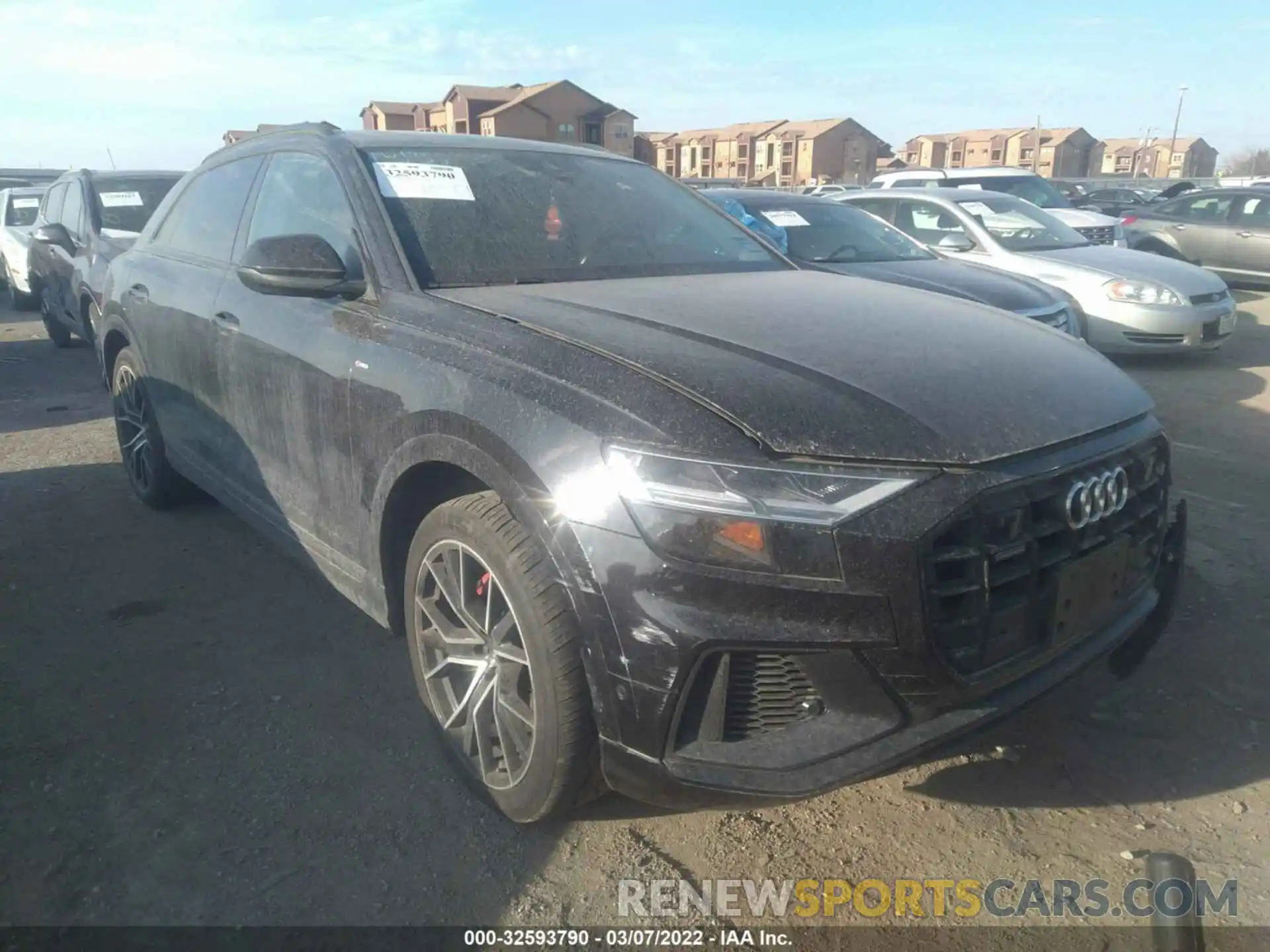 1 Photograph of a damaged car WA1EVAF10LD015814 AUDI Q8 2020