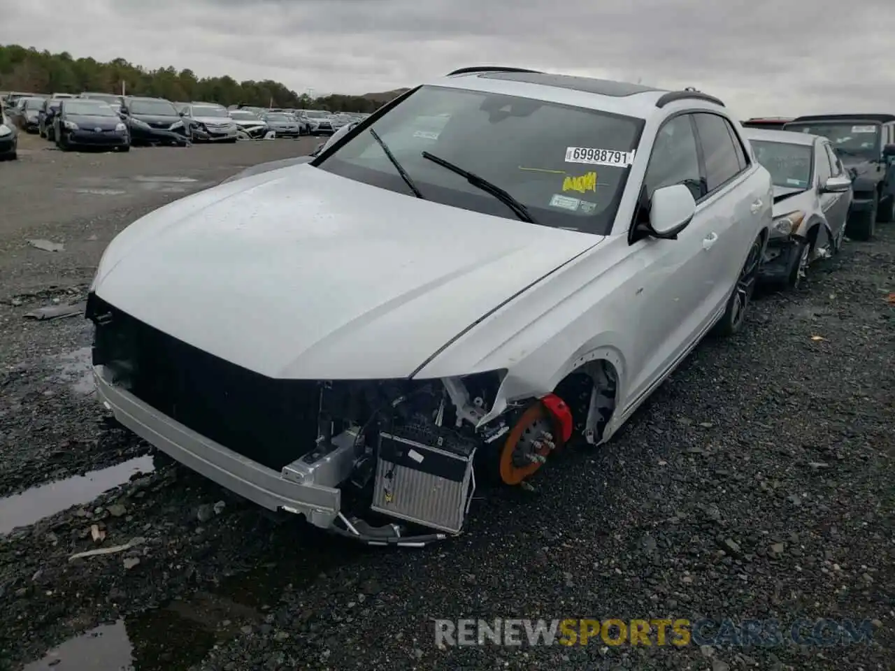 2 Photograph of a damaged car WA1EVAF13LD021249 AUDI Q8 2020