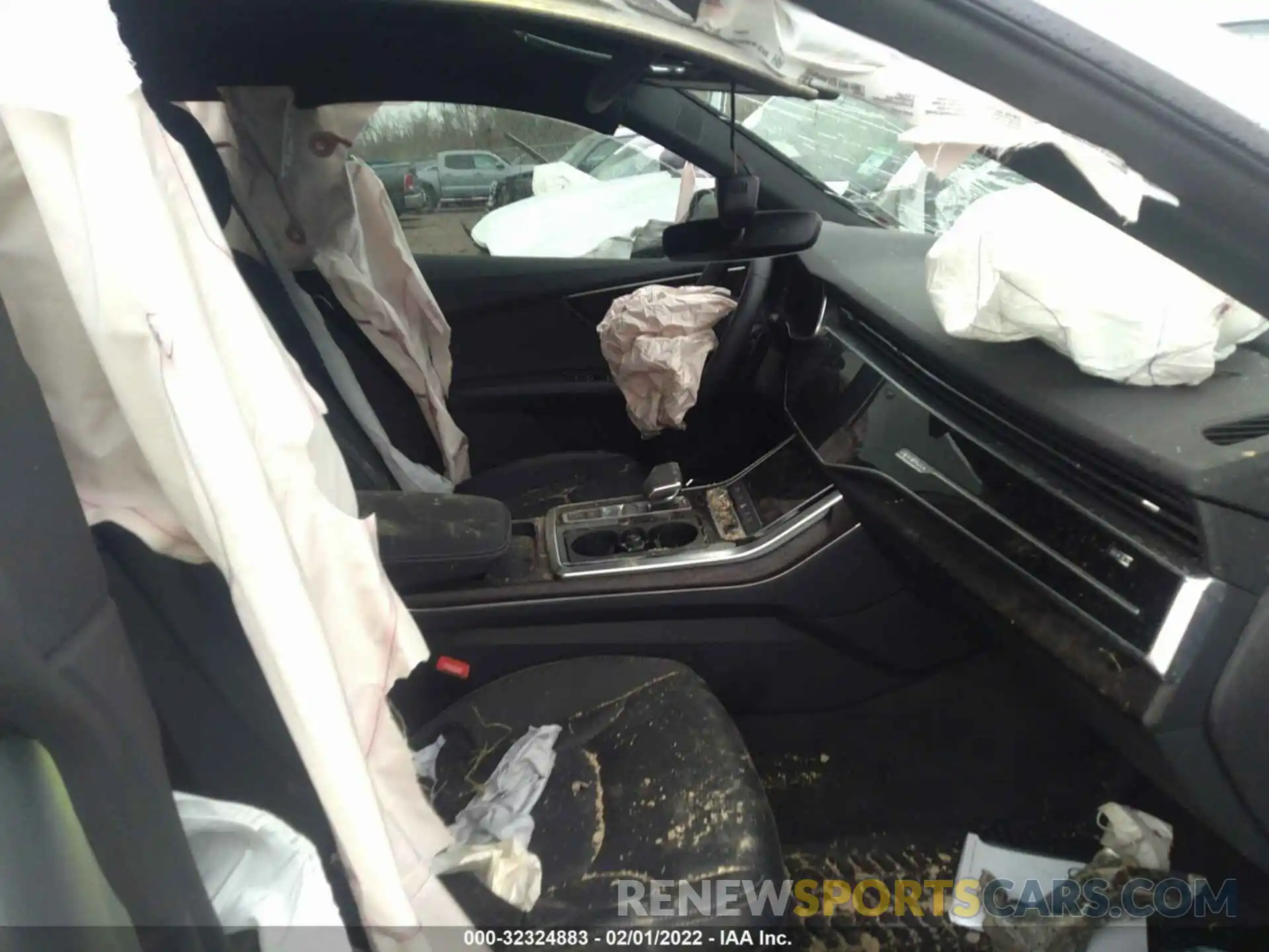 5 Photograph of a damaged car WA1EVAF14LD007473 AUDI Q8 2020