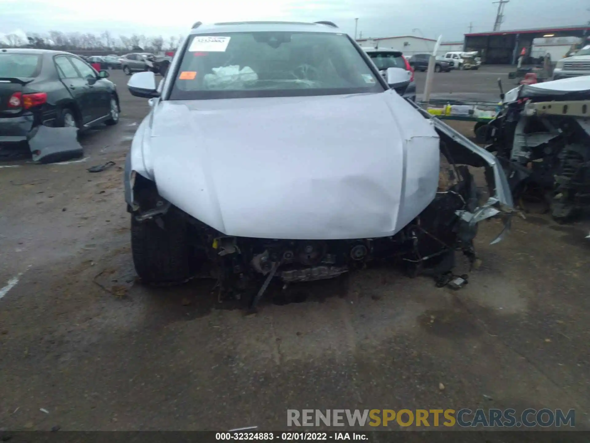 6 Photograph of a damaged car WA1EVAF14LD007473 AUDI Q8 2020