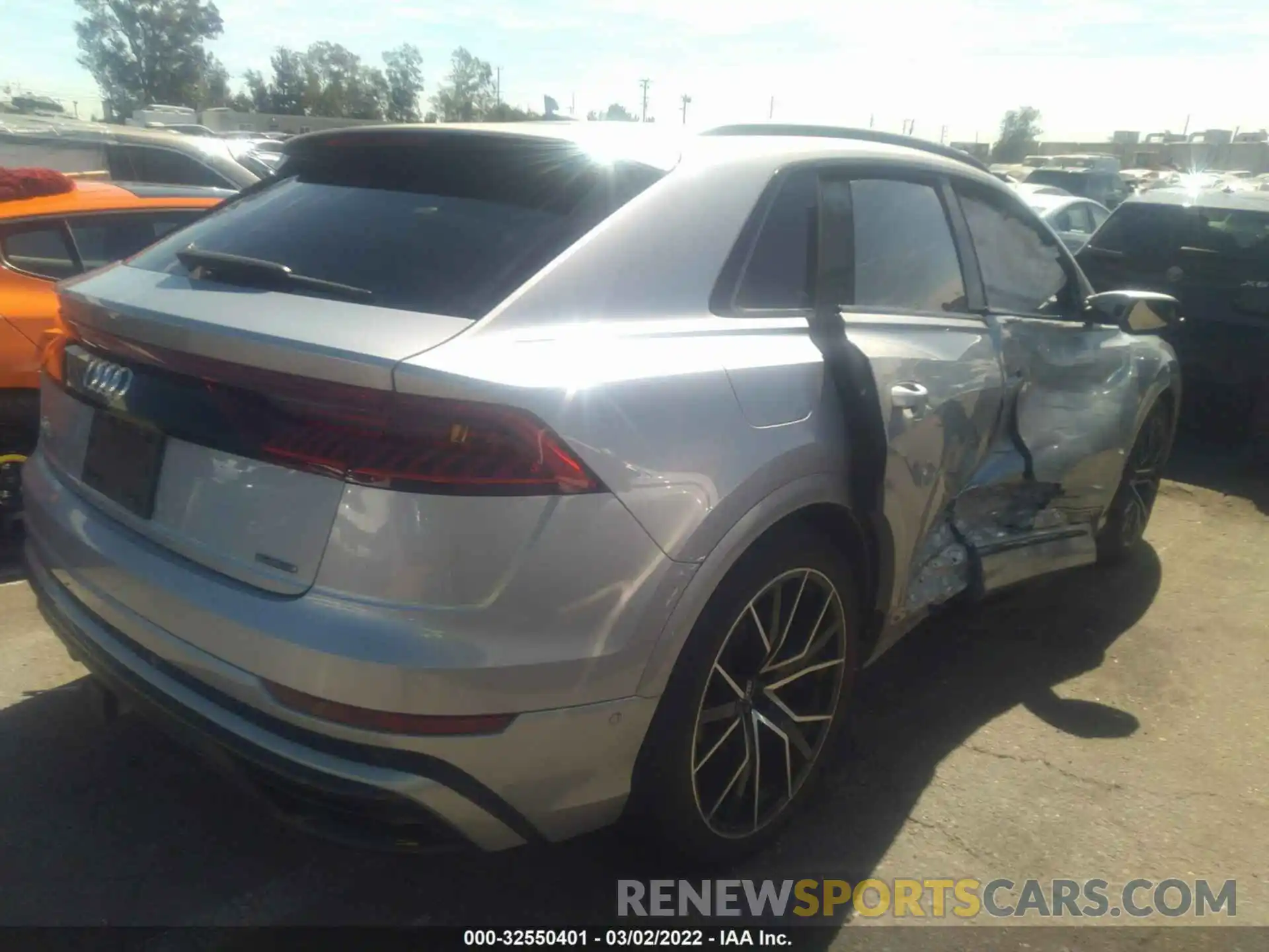 4 Фотография поврежденного автомобиля WA1EVAF14LD017372 AUDI Q8 2020