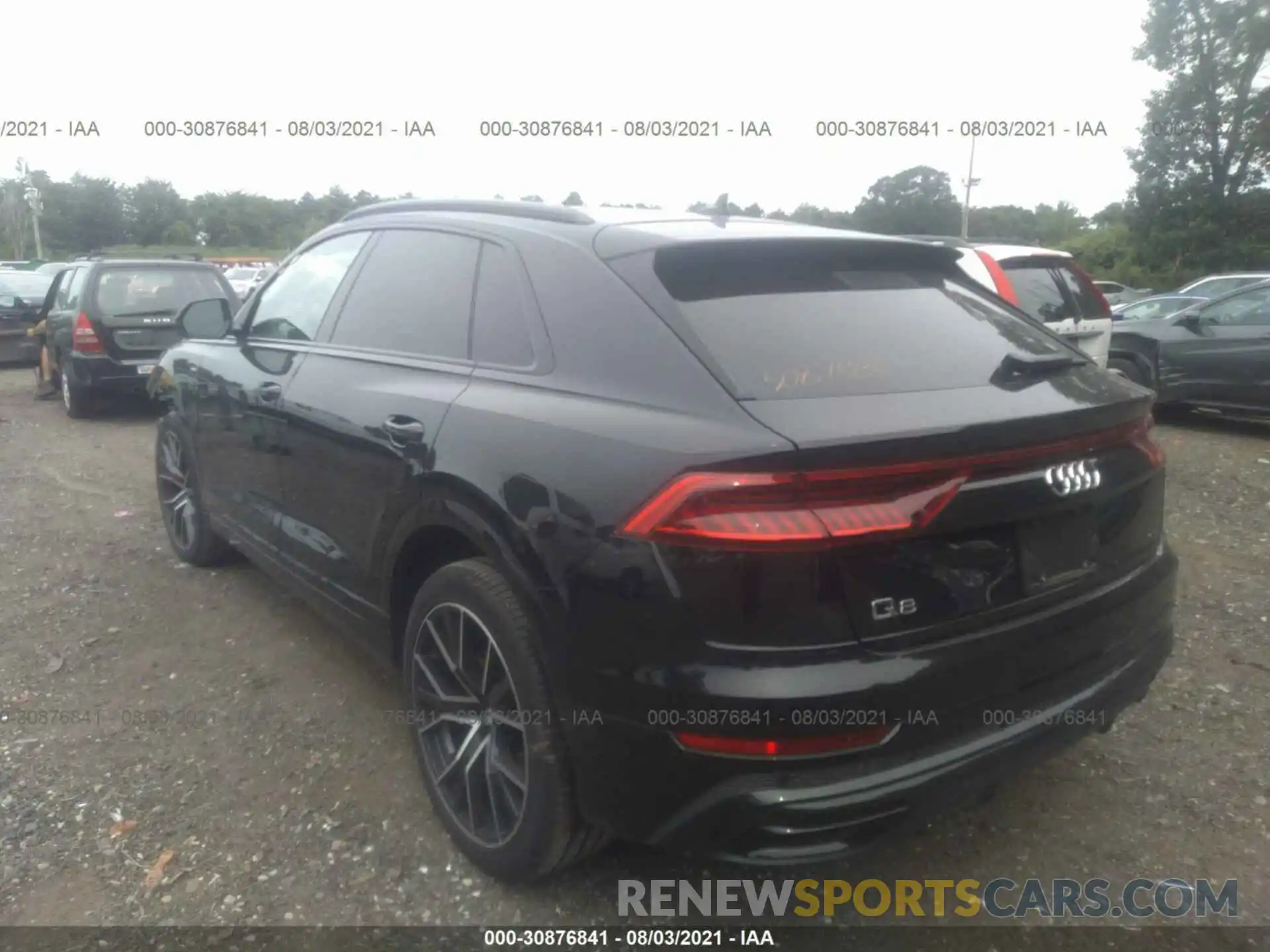 3 Фотография поврежденного автомобиля WA1EVAF14LD022006 AUDI Q8 2020