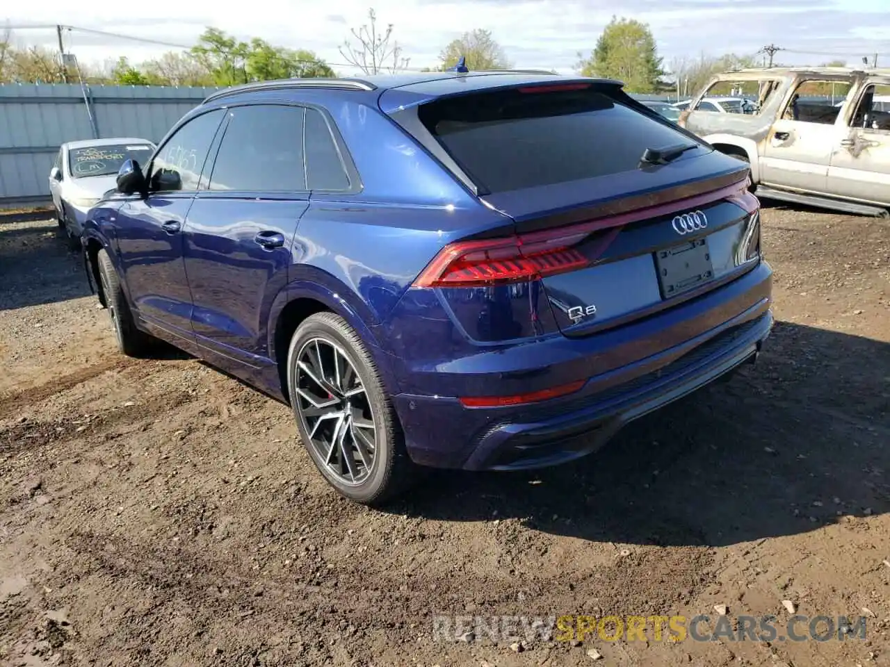 3 Фотография поврежденного автомобиля WA1EVAF17LD025837 AUDI Q8 2020