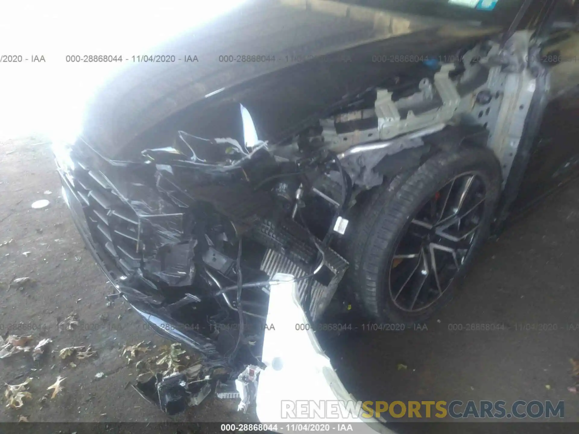 6 Photograph of a damaged car WA1EVAF19LD014984 AUDI Q8 2020