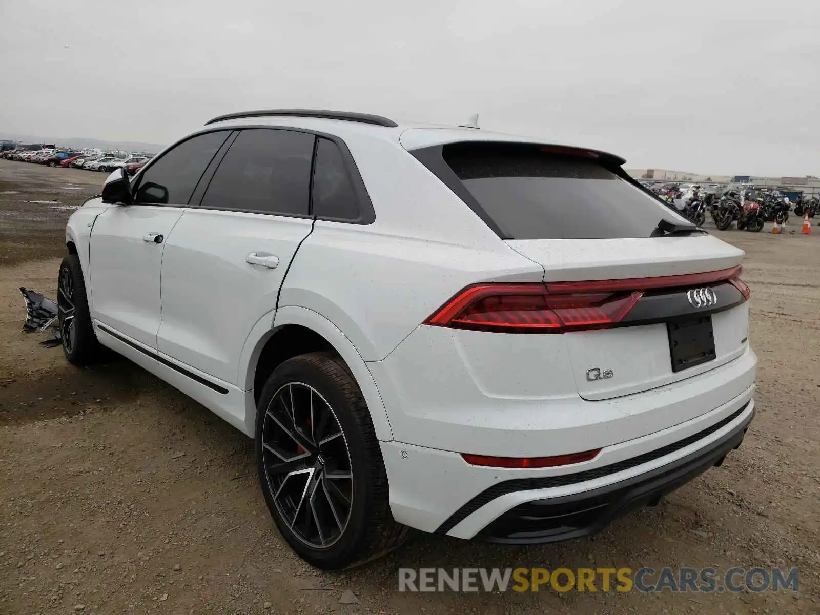 3 Фотография поврежденного автомобиля WA1FVAF12LD010067 AUDI Q8 2020