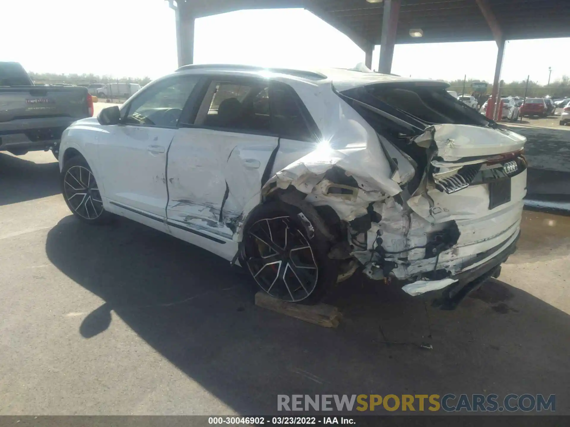 3 Photograph of a damaged car WA1FVAF19LD010003 AUDI Q8 2020