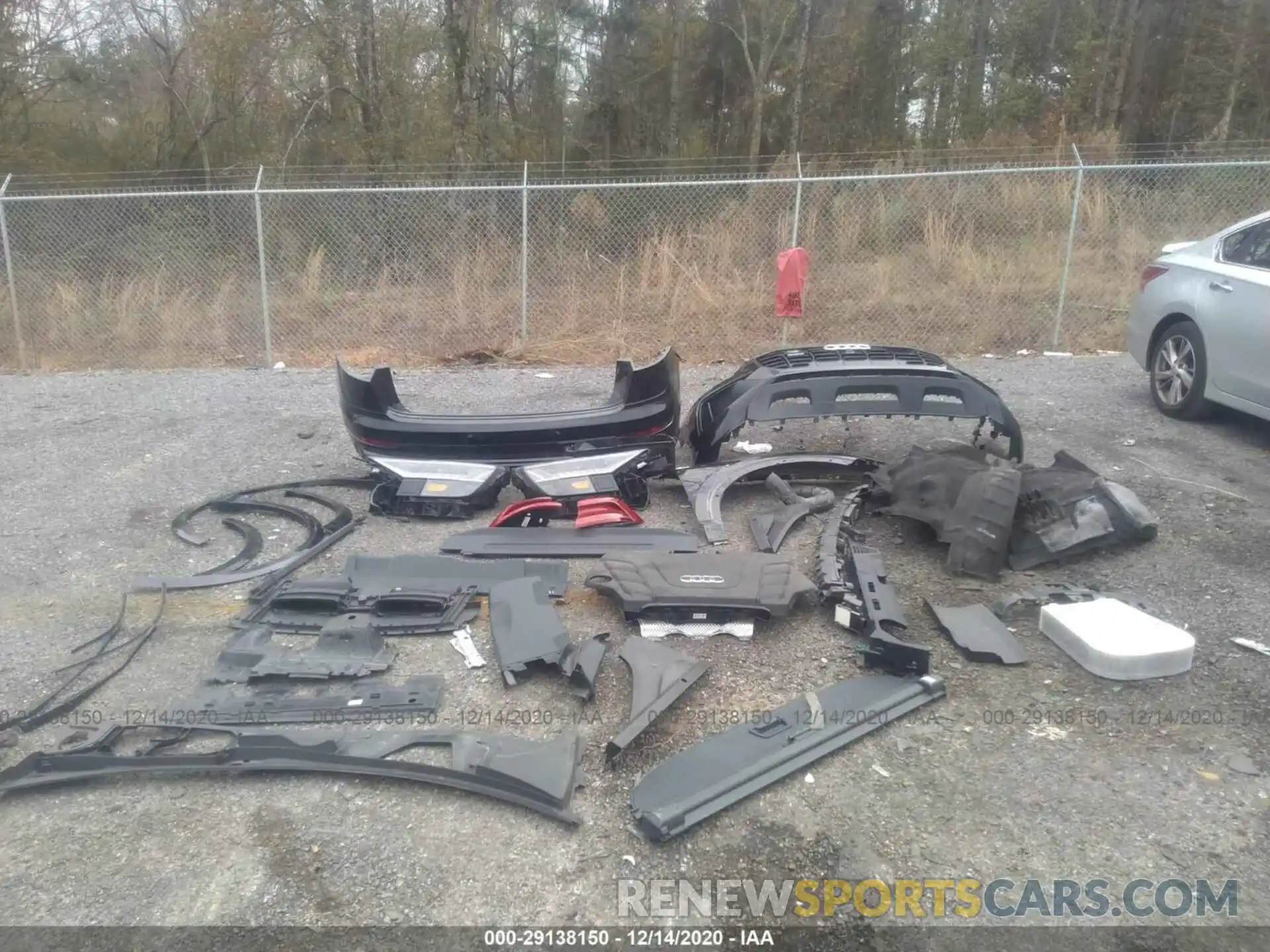 12 Photograph of a damaged car WA1FVAF1XLD008583 AUDI Q8 2020