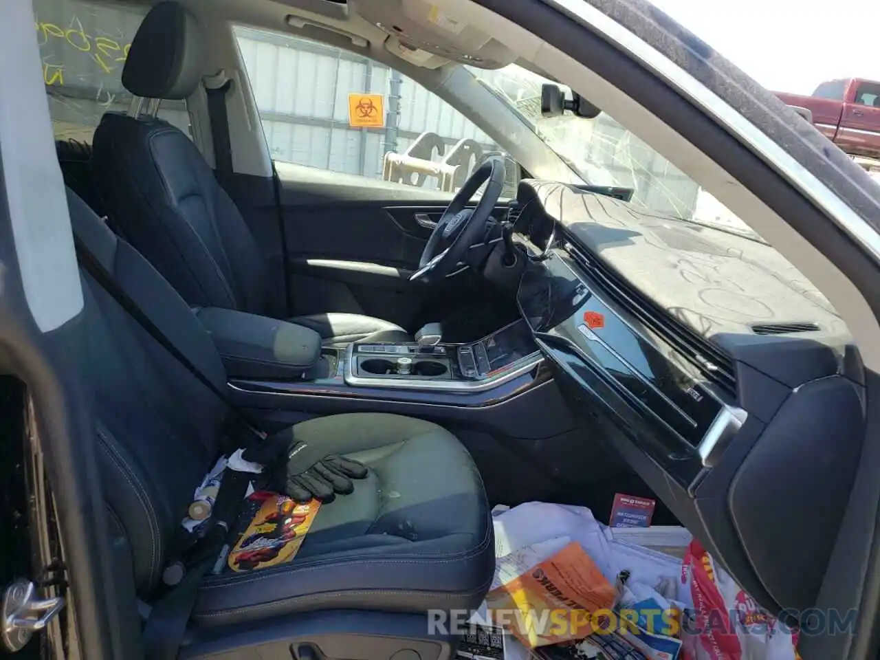 5 Photograph of a damaged car WA1AVAF12MD023073 AUDI Q8 2021