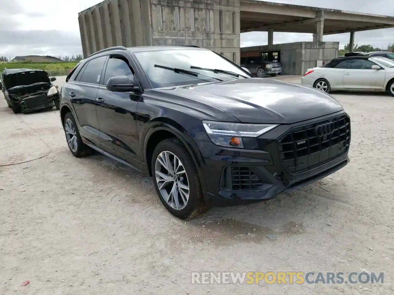 1 Фотография поврежденного автомобиля WA1AVAF14MD031157 AUDI Q8 2021