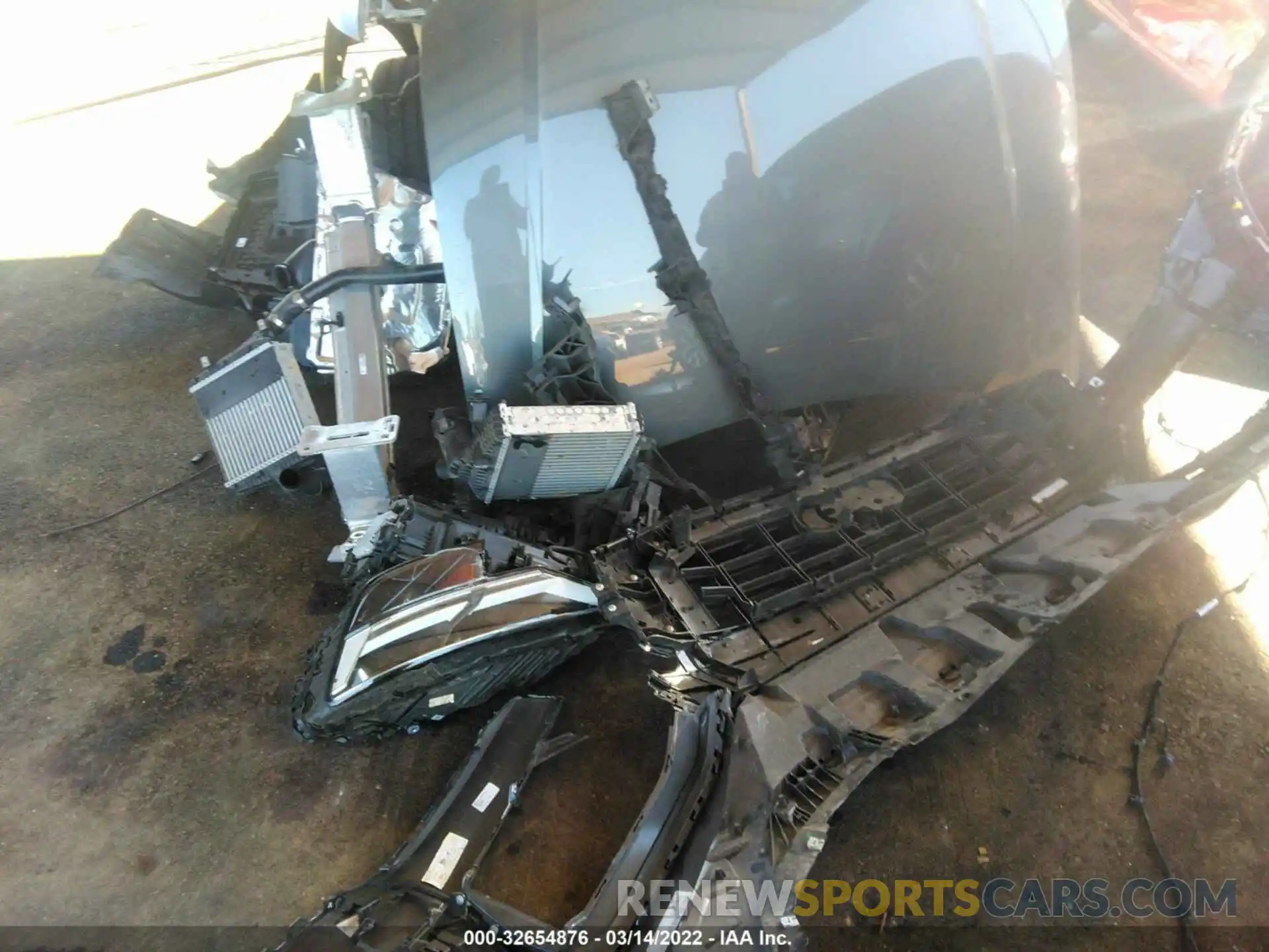 12 Photograph of a damaged car WA1AVAF18MD008500 AUDI Q8 2021